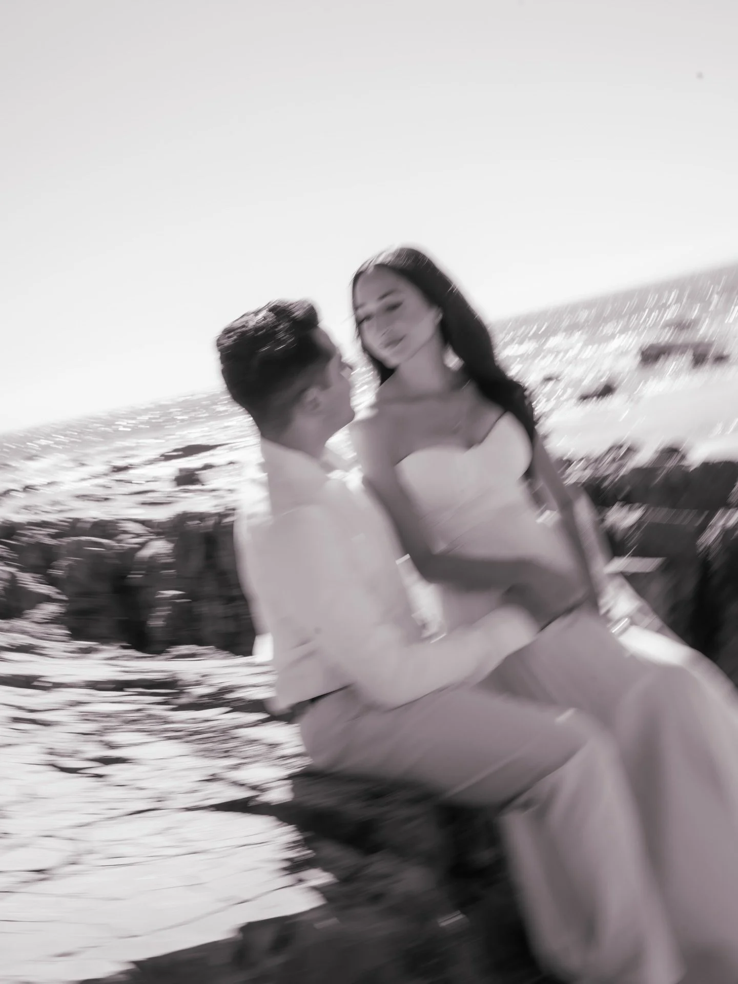 Jackie + Joey&rsquo;s Engagement Beach Session 💍🤍
@jackieestalad &amp; @joeyacostad 

Keywords: Engagement Session, Photographer, Wedding, OC Photoshoot, Special Event 
#Photographer
#LosAngelesPhotographer #Videographer
#DamexDawnStudios