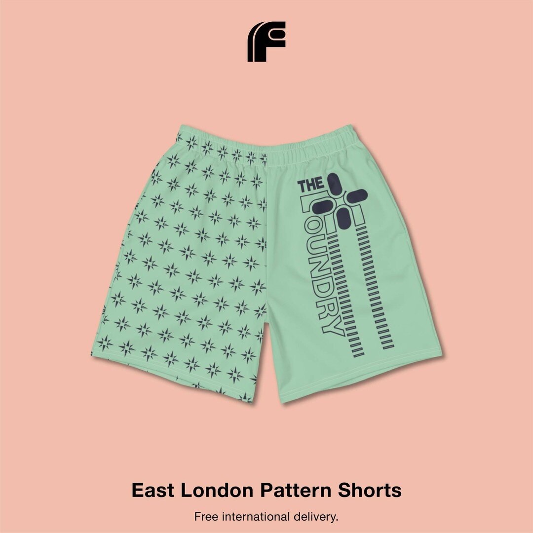 East London Pattern Shorts

This classic mens Eastside shorts features a weighty all-over print. This has a four-way stretch water-repellent microfiber fabric, an elastic waistband with a flat white drawstring and meshed side pockets. Produced from q