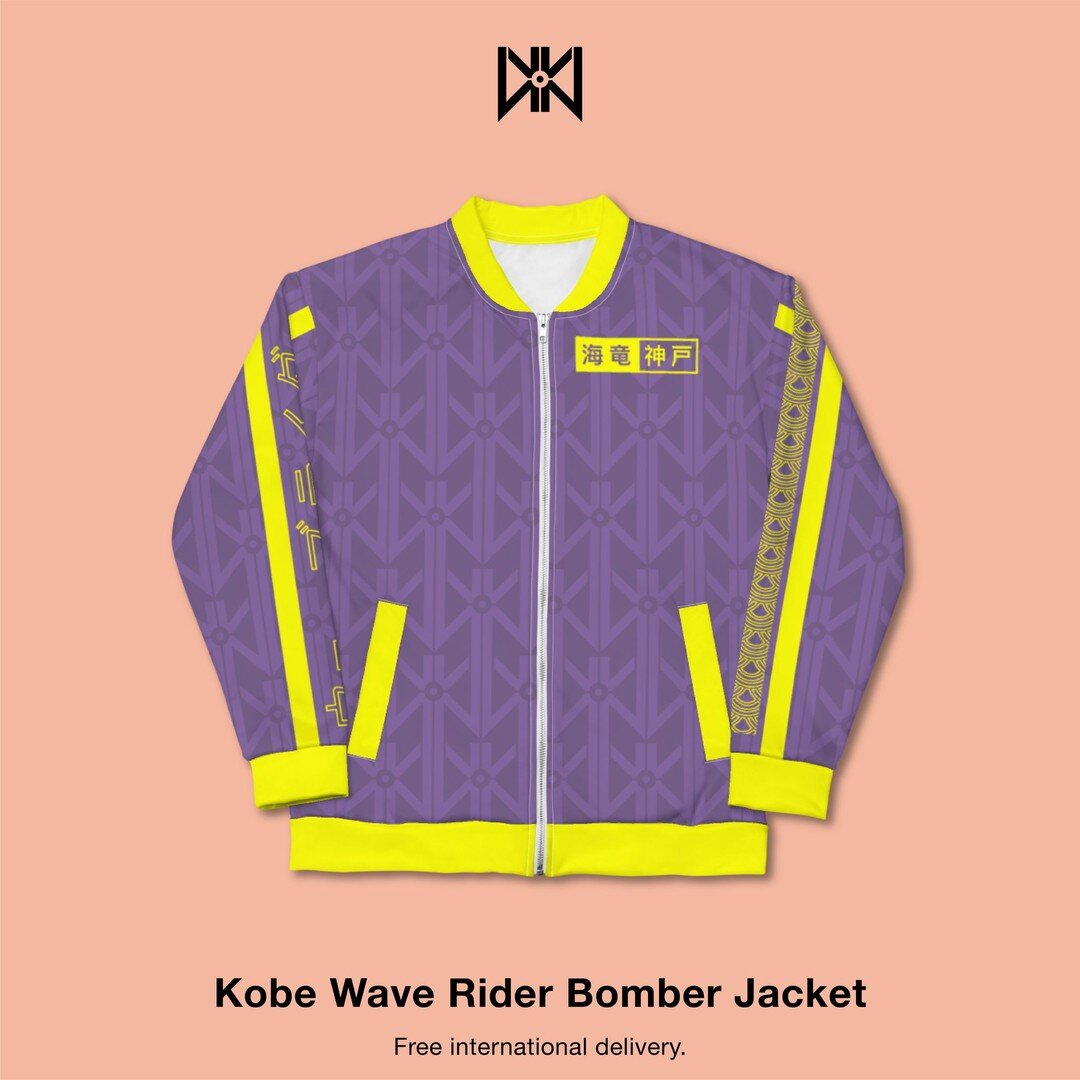 Kobe Wave Rider Bomber Jacket

This classic unisex Japanese maritime bomber jacket features a slender all-over print with an underlaying design and overlaying branding. This has a quality brushed fleece fabric. Produced from quality 100% polyester. J