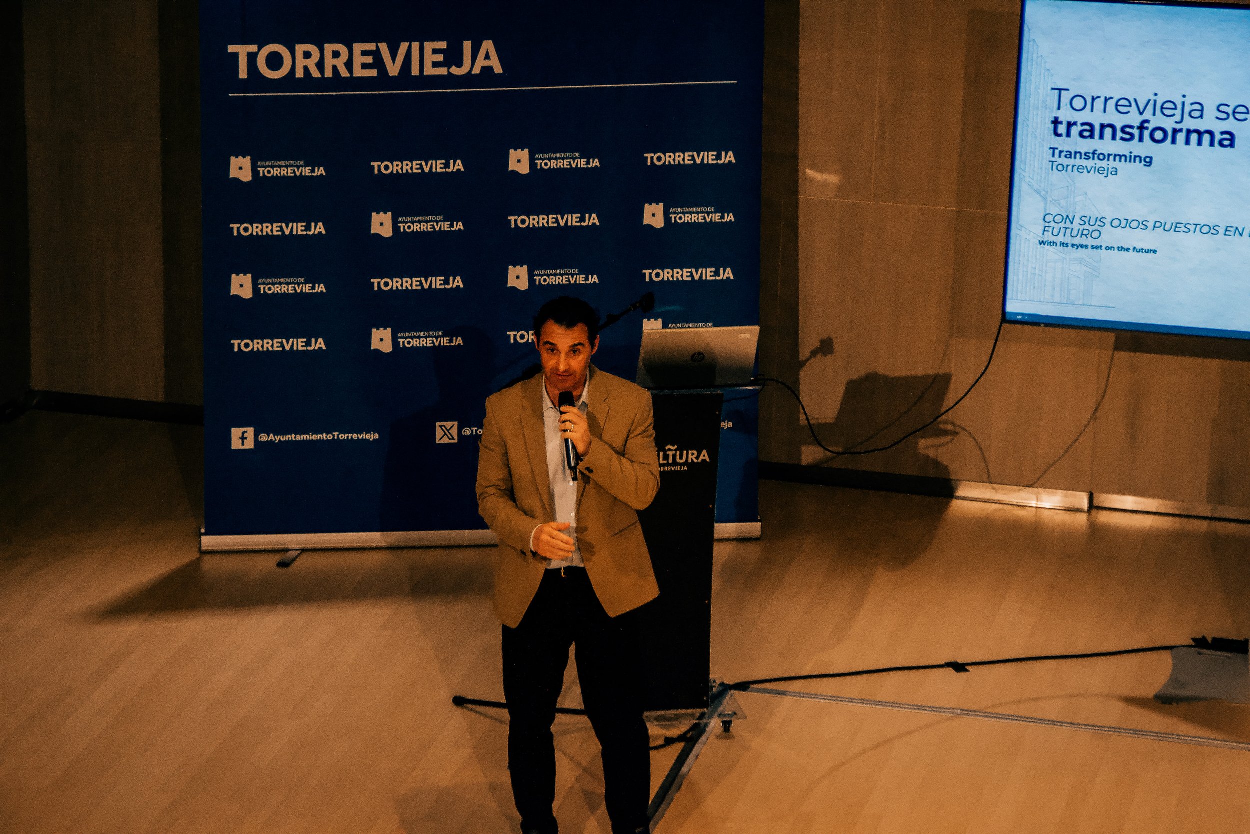 Expo Torrevieja Friday Photo - 145.jpg