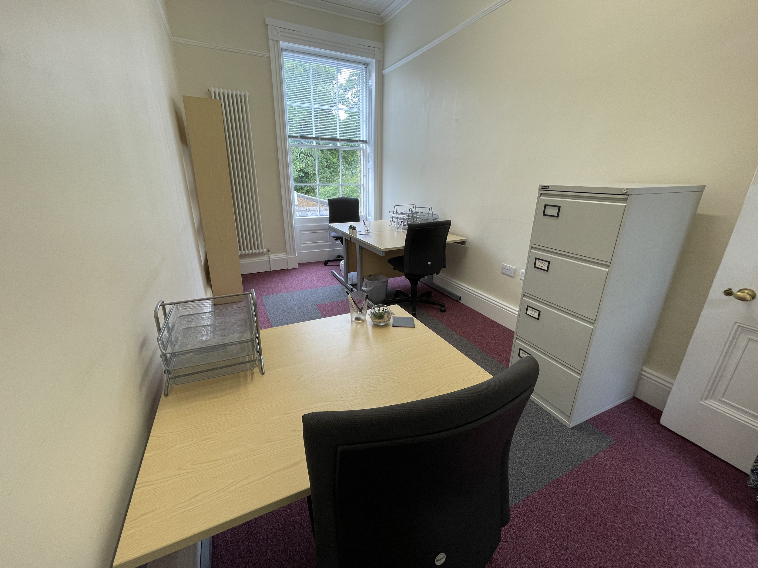4 person office to rent at The Plex in Wakefield offering flexible terms and all inclusive rent near Westgate Wakefield Train Station.