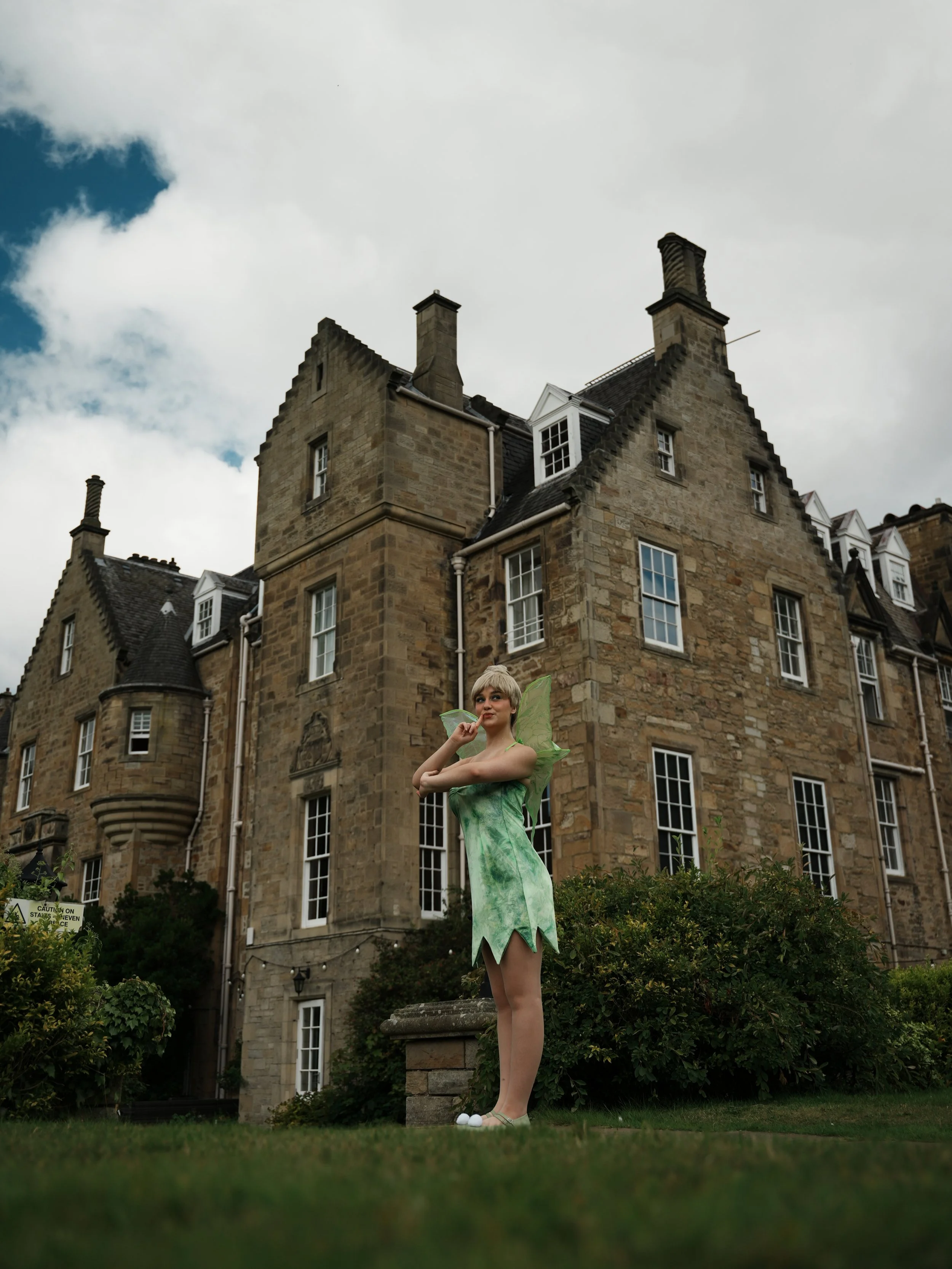 Tinkerbell+peter+pan+-+castle+grounds.png