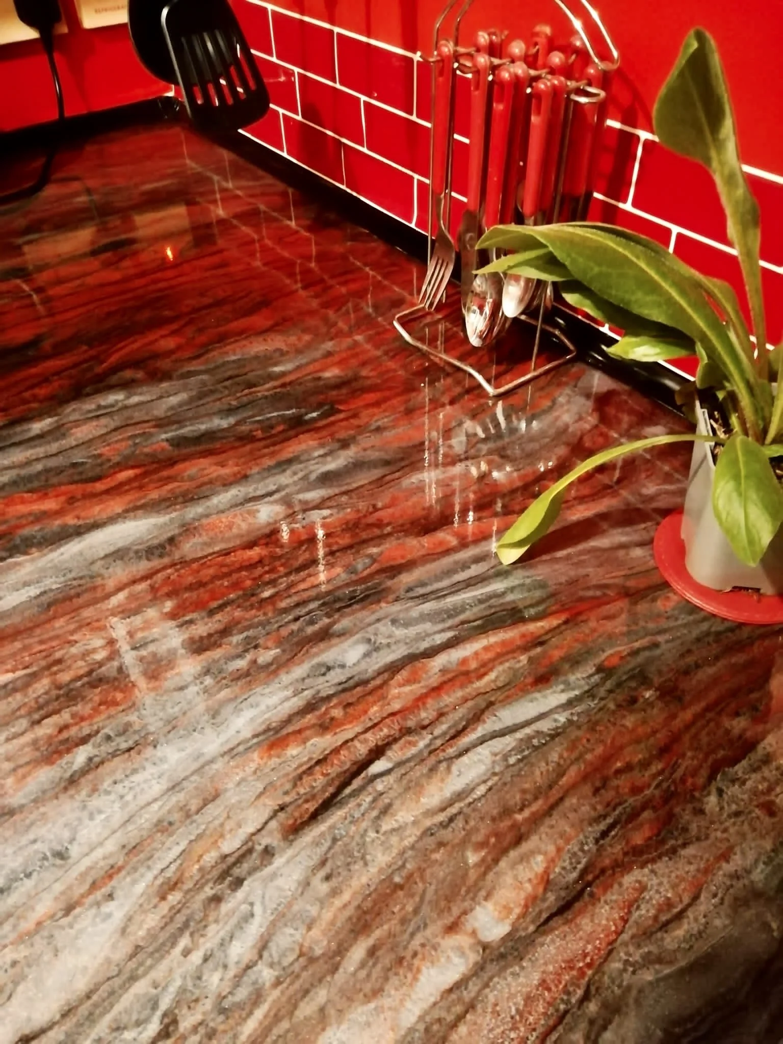 Epoxy resin kitchen countertop red stone effect