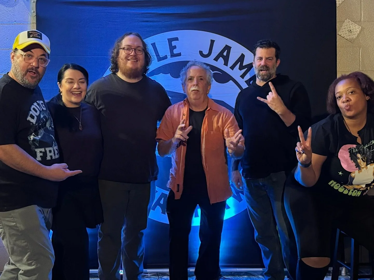 Had so much fun last night at @mjbinwaxhaw ❤️ #standup #standupcomedy #waxhaw