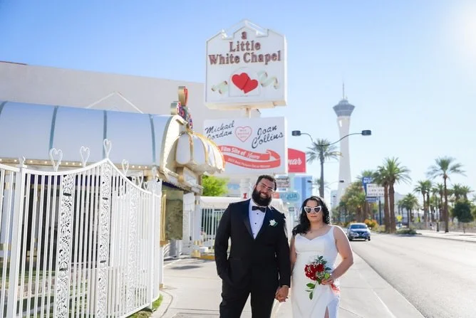 These pics from @littlewhiteweddingchapel were so worth the wait ❤️#littlewhitechapel #lasvegaswedding