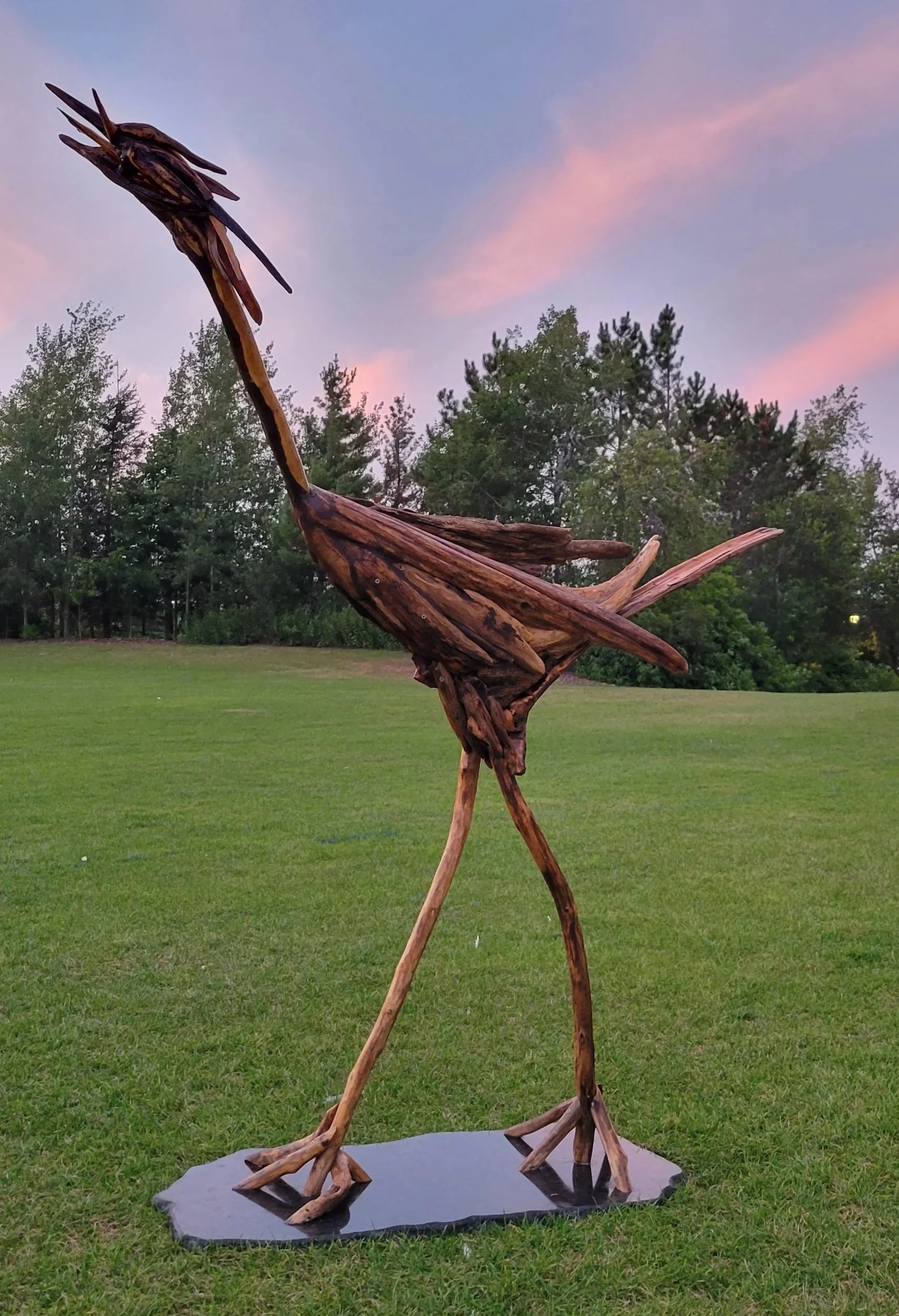 Very Tall Heron
(7 ft tall x 5.5 ft long)
Global Refuge auction starting bid $4500 with 10% of the final sale donated to Global Refuge