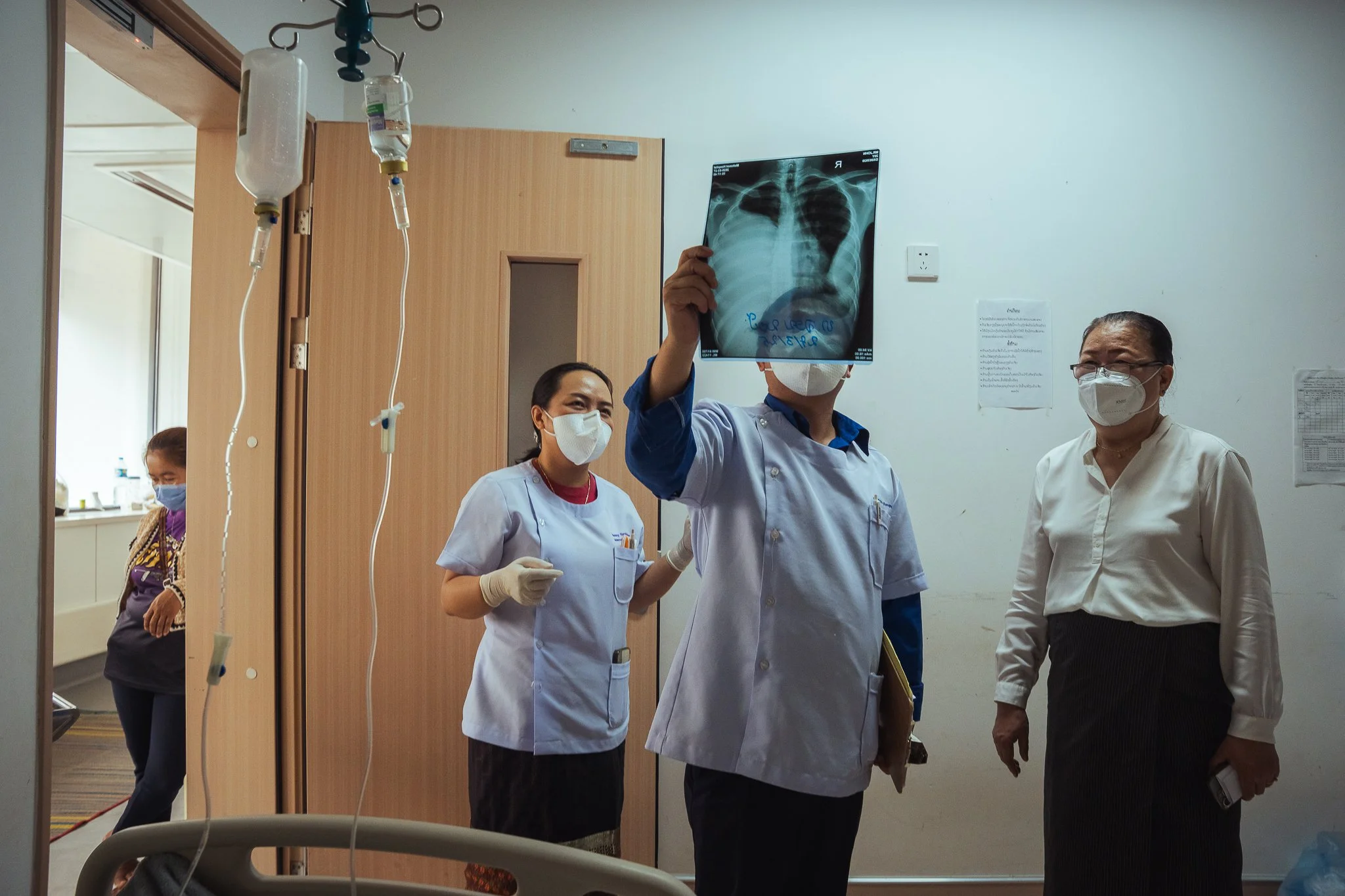 Tobacco_Examination_Mailee Osten-Tan-05.jpg