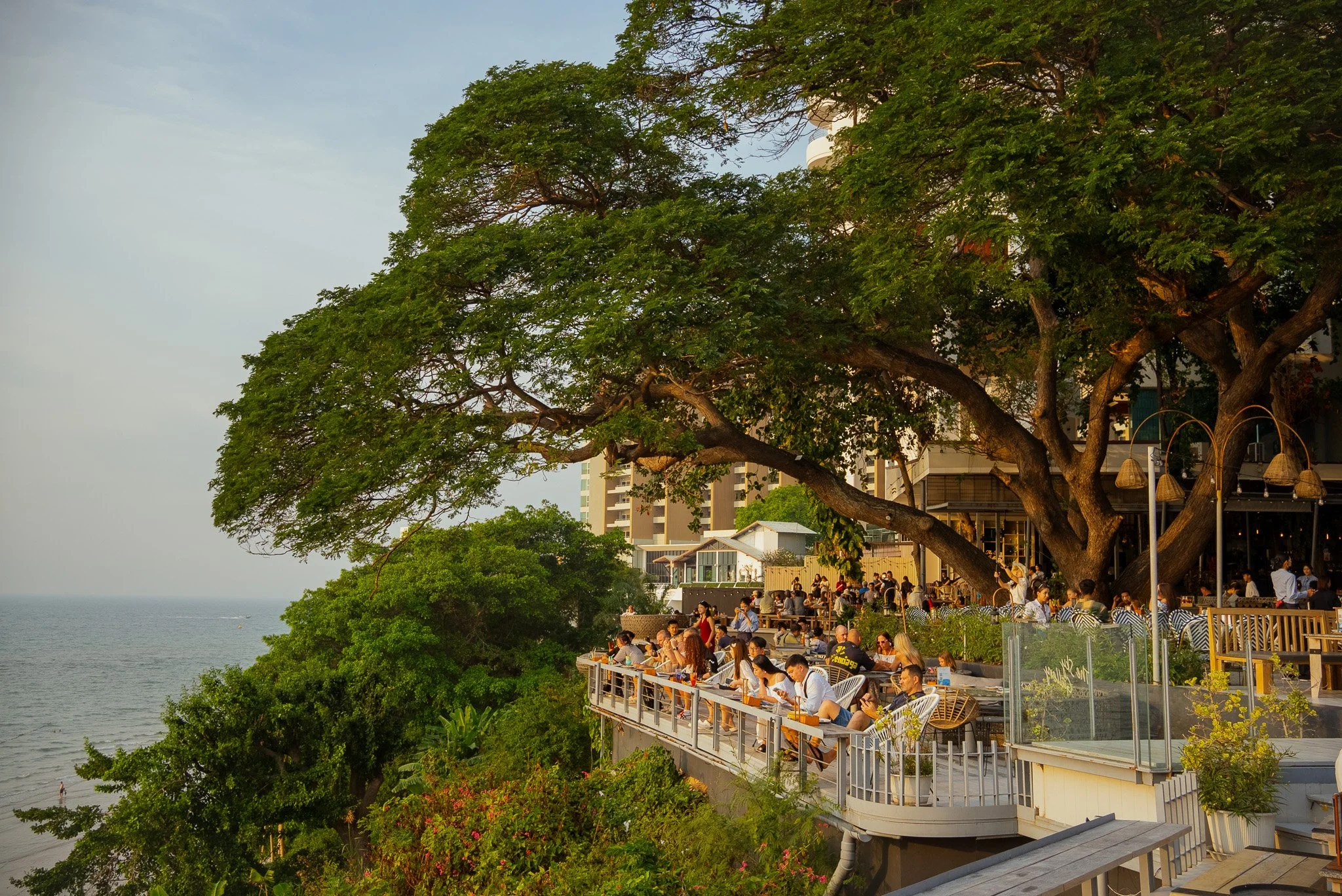 Sky Gallery Restaurant, Pattaya