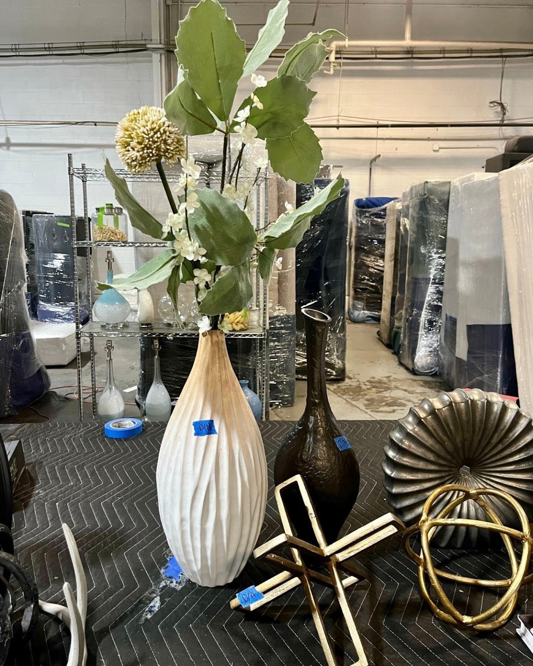 Every staging project involves a trip to our warehouse where the team carefully curates every piece of furniture, accent, and accessory to fit our vision and strategy. 

Double tap if you want to see more behind-the-scenes of the Signature Staging te