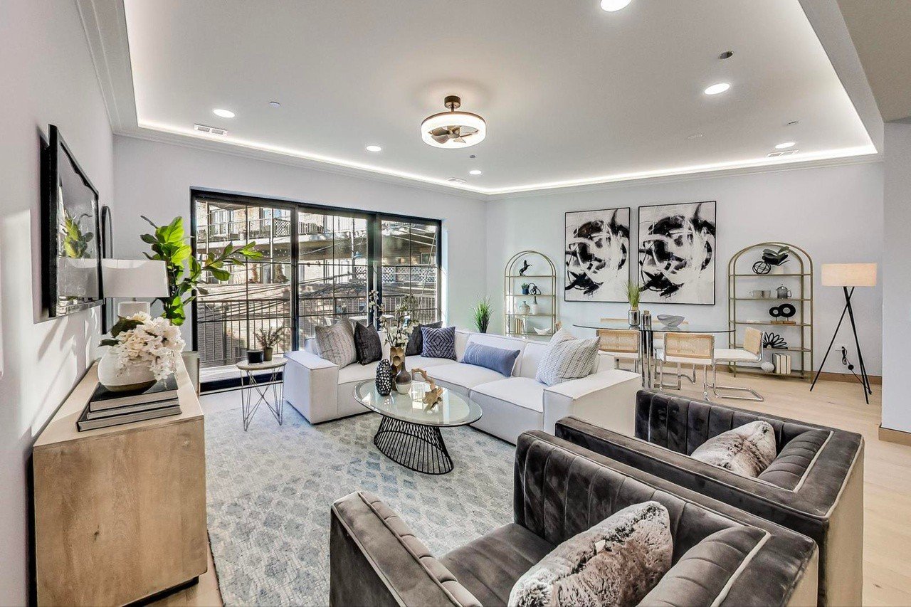 One building, two units, and endless opportunities. 

These two condos at North Center have light hardwood floors, lots of natural light, and spacious open floor plans in common. 

But each distinct space needed its own layout, color palette, and sta