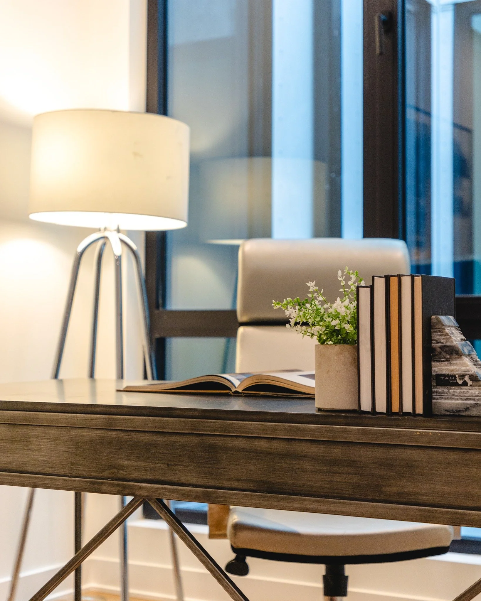 A bonus room. A home office. A &ldquo;do-whatever-you-need-it-to&rdquo; space.

Call it what you want. Buyers want it.

Not just because it photographs well (though it does), but because today&rsquo;s buyers are looking for homes that can adapt as li