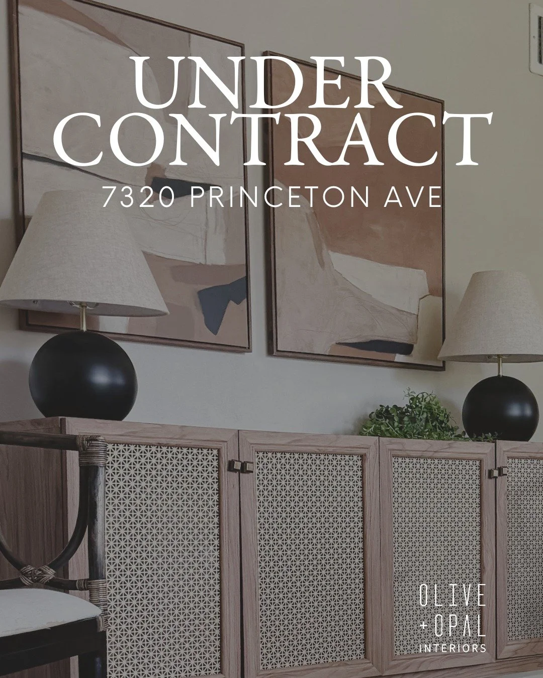 ✨ Under Contract &ndash; University City, MO ✨

This one didn&rsquo;t stay on the market for long &mdash; under contract in less than two weeks!
Fully revitalized and move-in ready, this University City home blends modern comfort with historic charm,