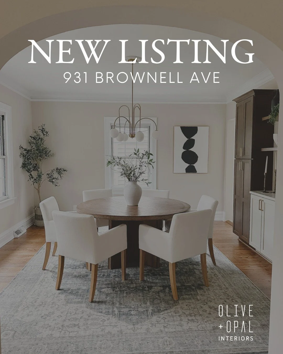 ✨ New Listing &ndash; Glendale, MO ✨
931 Brownell Ave &ndash; $649,900

This one&rsquo;s straight out of an Insta dream home scroll. A perfectly renovated Tudor that nails the balance between historic charm and modern comfort &mdash; right in the hea