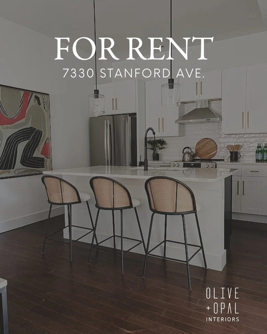 ✨ New Rental Listing | Tower Grove Area ✨

Freshly renovated and available now: 3186 Oak Hill Ave offers modern updates and a walkable lifestyle just minutes from Tower Grove Park.

What we love about this space:
✓ Newly renovated 2-bedroom, 1-bath r