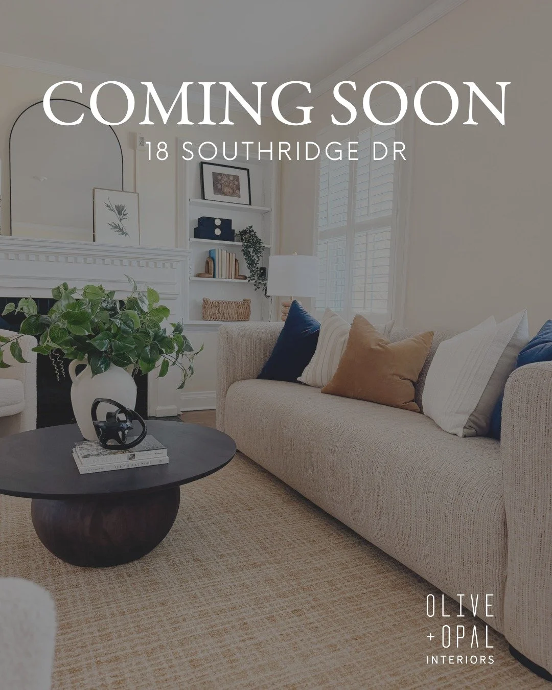 ✨ Coming Soon | Glendale ✨

Designer-perfect on a storybook street &mdash; 18 Southridge Dr pairs architectural interest with beautifully curated updates.

What we love about this space:
✓ Dramatic two-story entry with hardwood floors
✓ Show-stopping