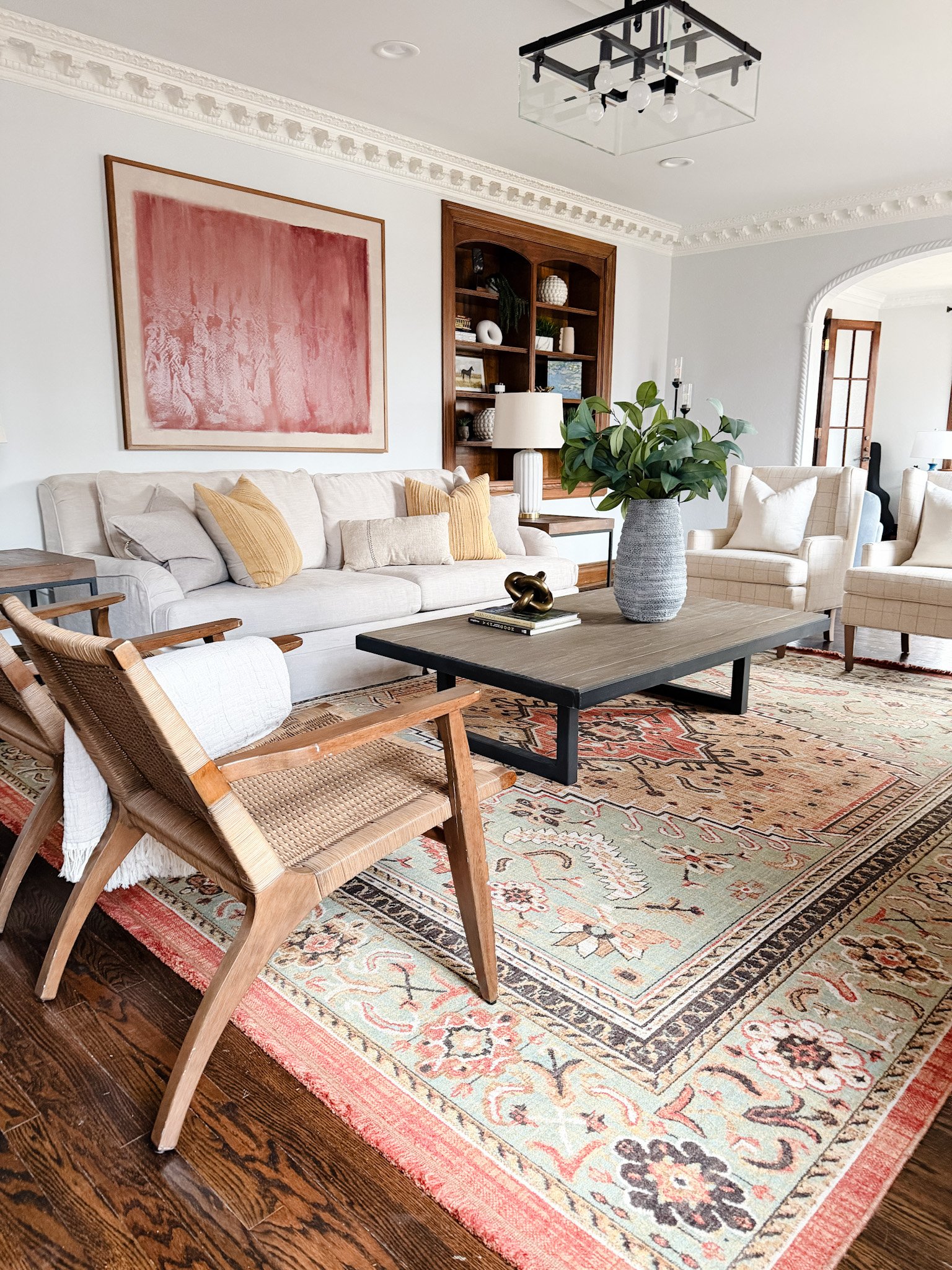 ✨ New Listing | University Hills ✨

An iconic home on one of the most prestigious streets in University Hills &mdash; 7298 Greenway Ave blends historic craftsmanship with thoughtful modern updates in a truly admired setting.

What we love about this 