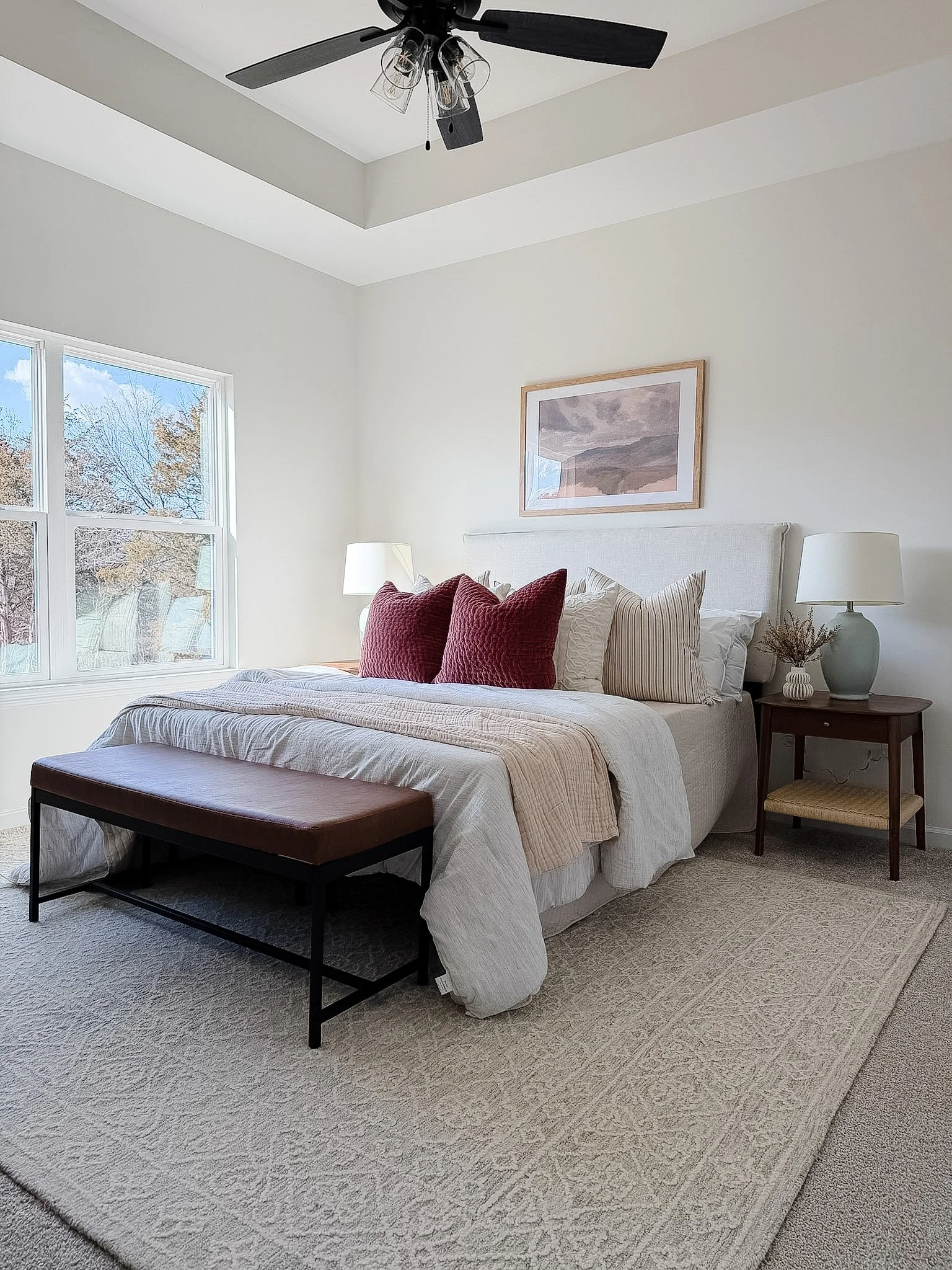 ✨ New Construction | Warrenton ✨

A craftsman-style ranch with clean lines and thoughtful upgrades &mdash; 18859 Alyson Dr offers easy, open living in a scenic new community.

What we love about this space:
✓ Black-framed windows for a modern exterio