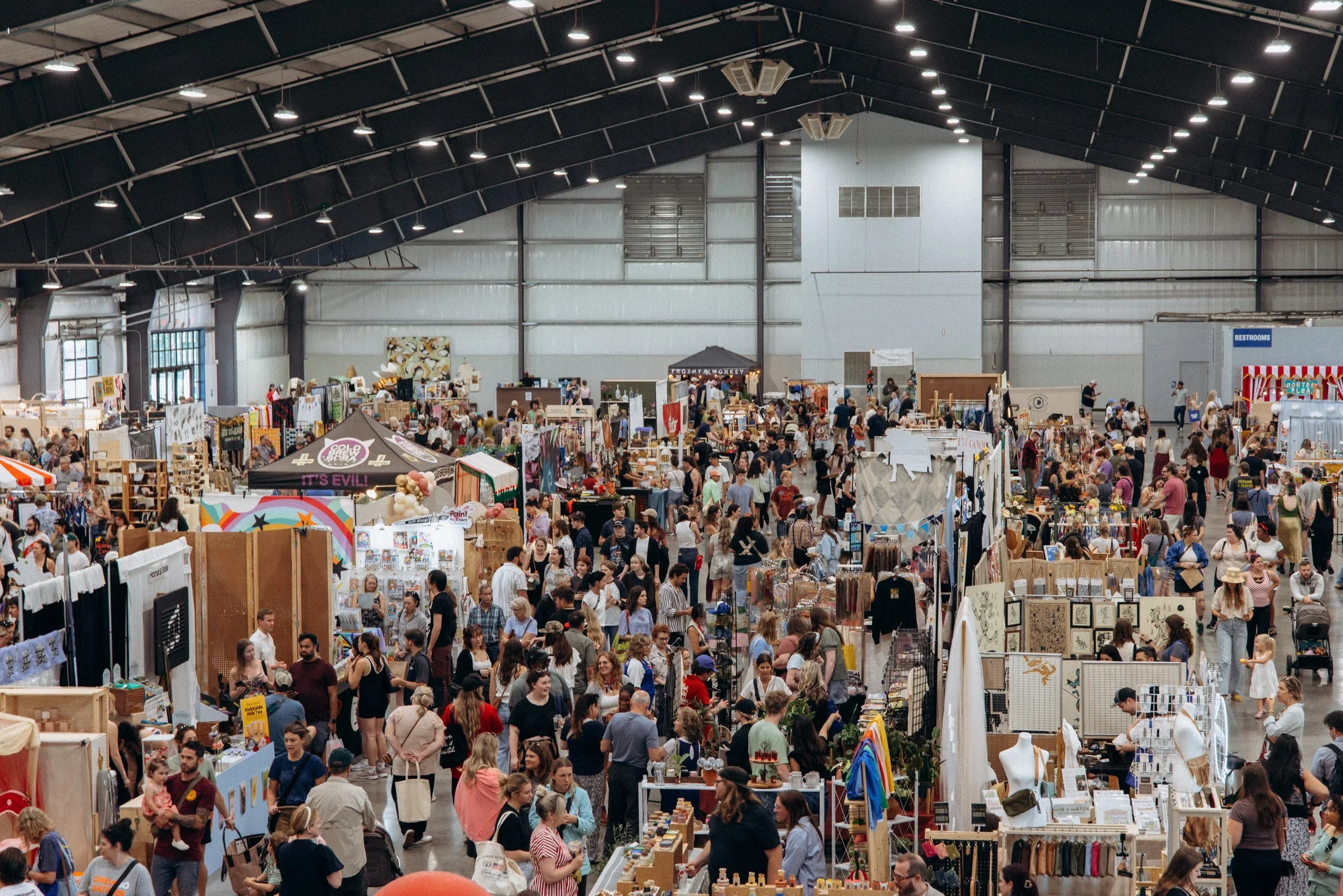 Porter Flea (Free Entry)