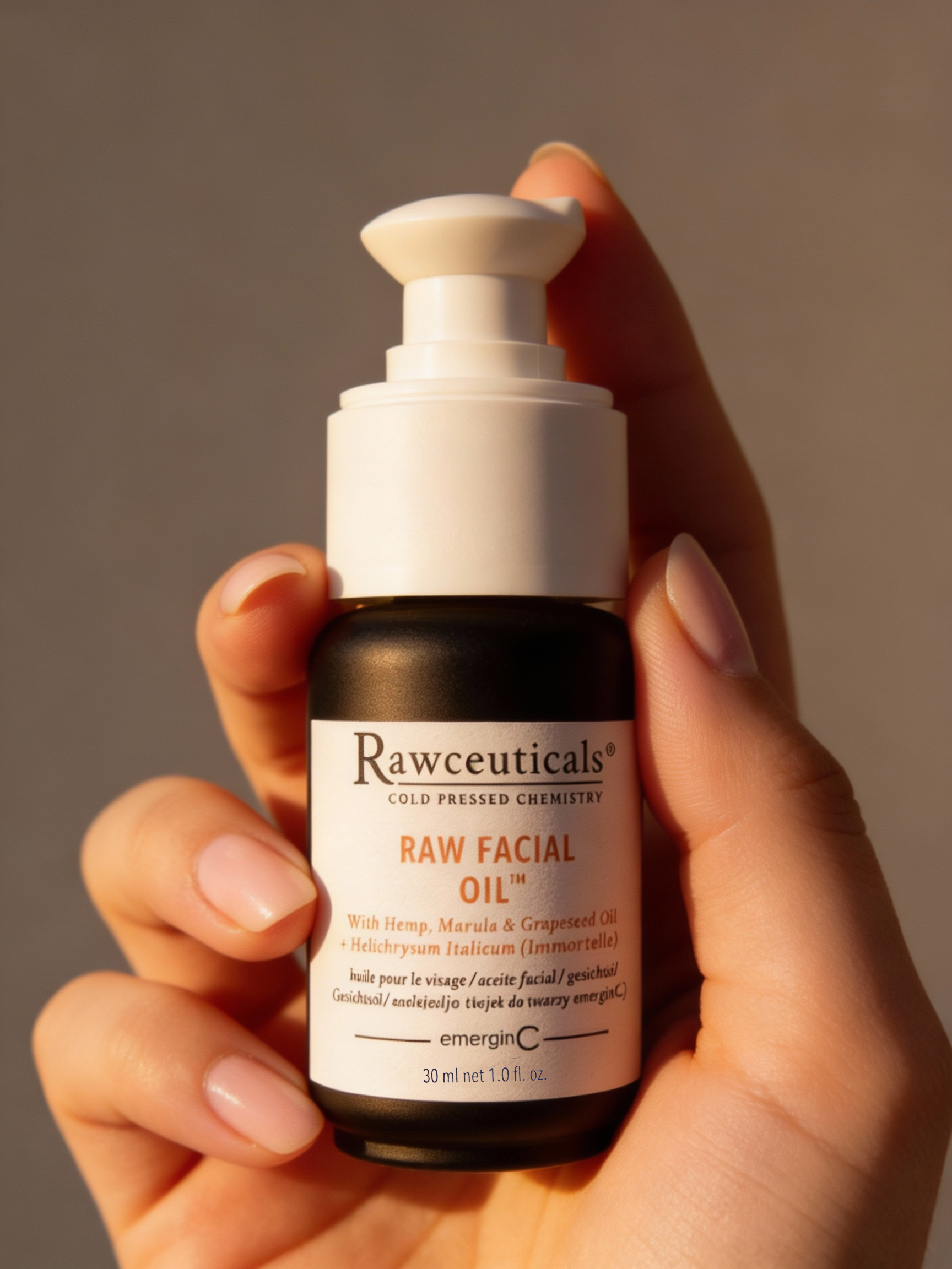 raw facial oil_hand.png