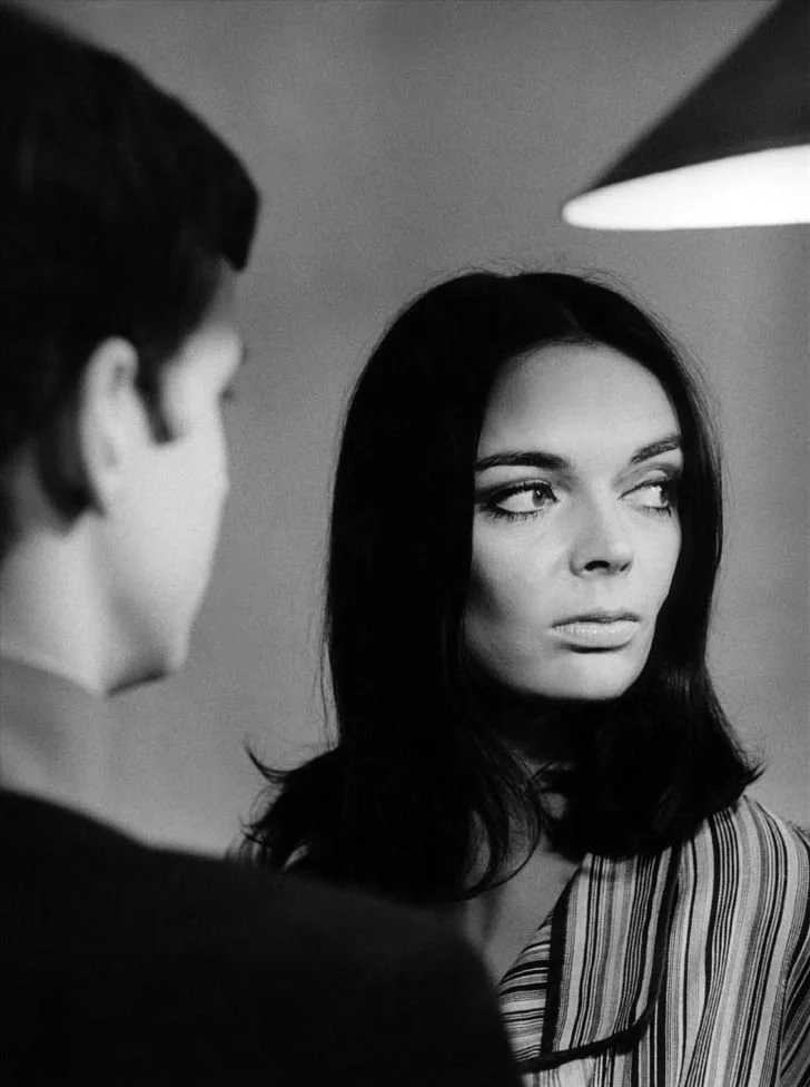 Barbara Steele’s Arabesque