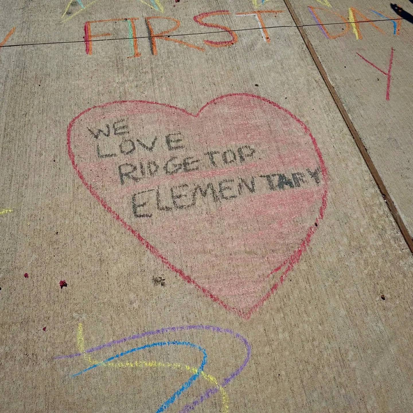 We ❤️ Ridgetop Elementary!🐍
Tonight from 6:30-7:30p, we will be having a prayer time for our neighborhood and school communities! And we’d love for you to be there. 
We know that there have been lots of different reactions to the news of sch