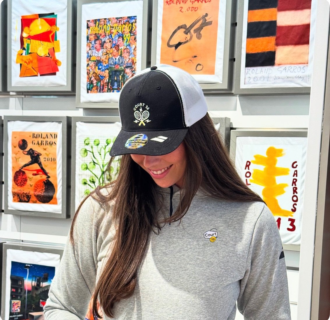 Charlotte serving looks in our Court 16 x @babolat capsule at @rolandgarros 🎾🇫🇷 From NYC to Paris, the style travels well.

#Court16 #Babolat #Court16xBabolat #RolandGarros #FrenchOpen