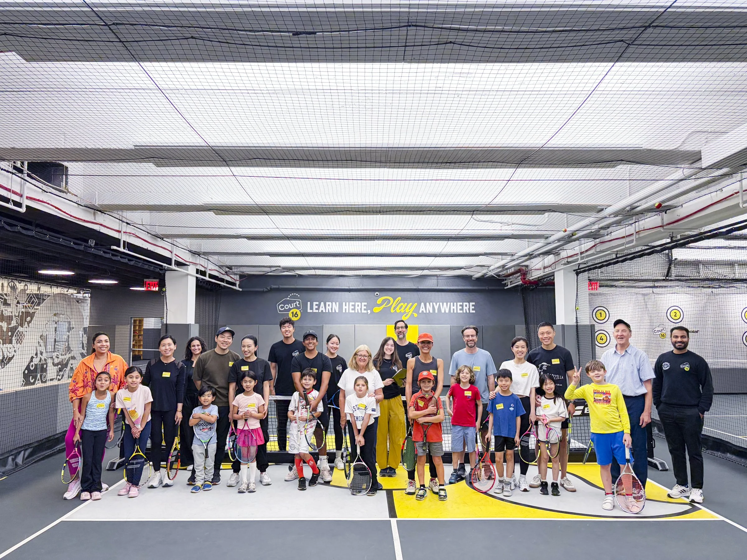 c16-20261010-fidi-family-foam-ball-01.jpg