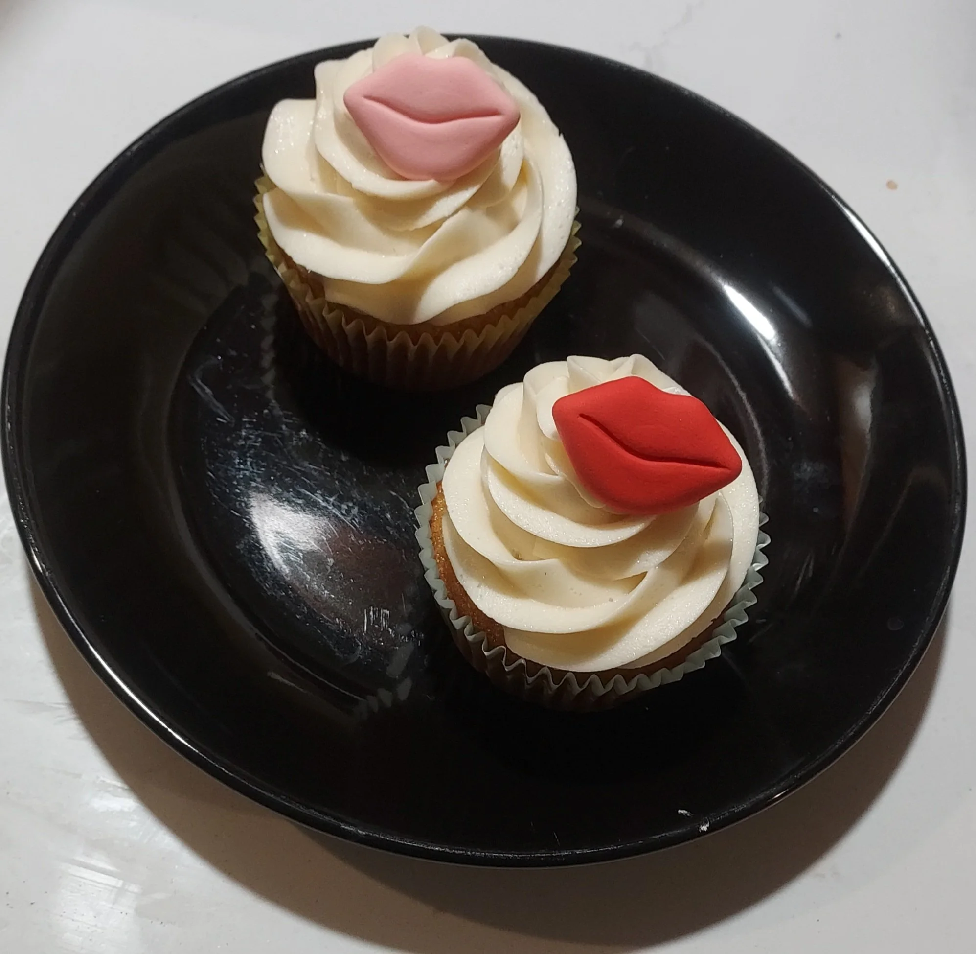 LIPP cupcakes