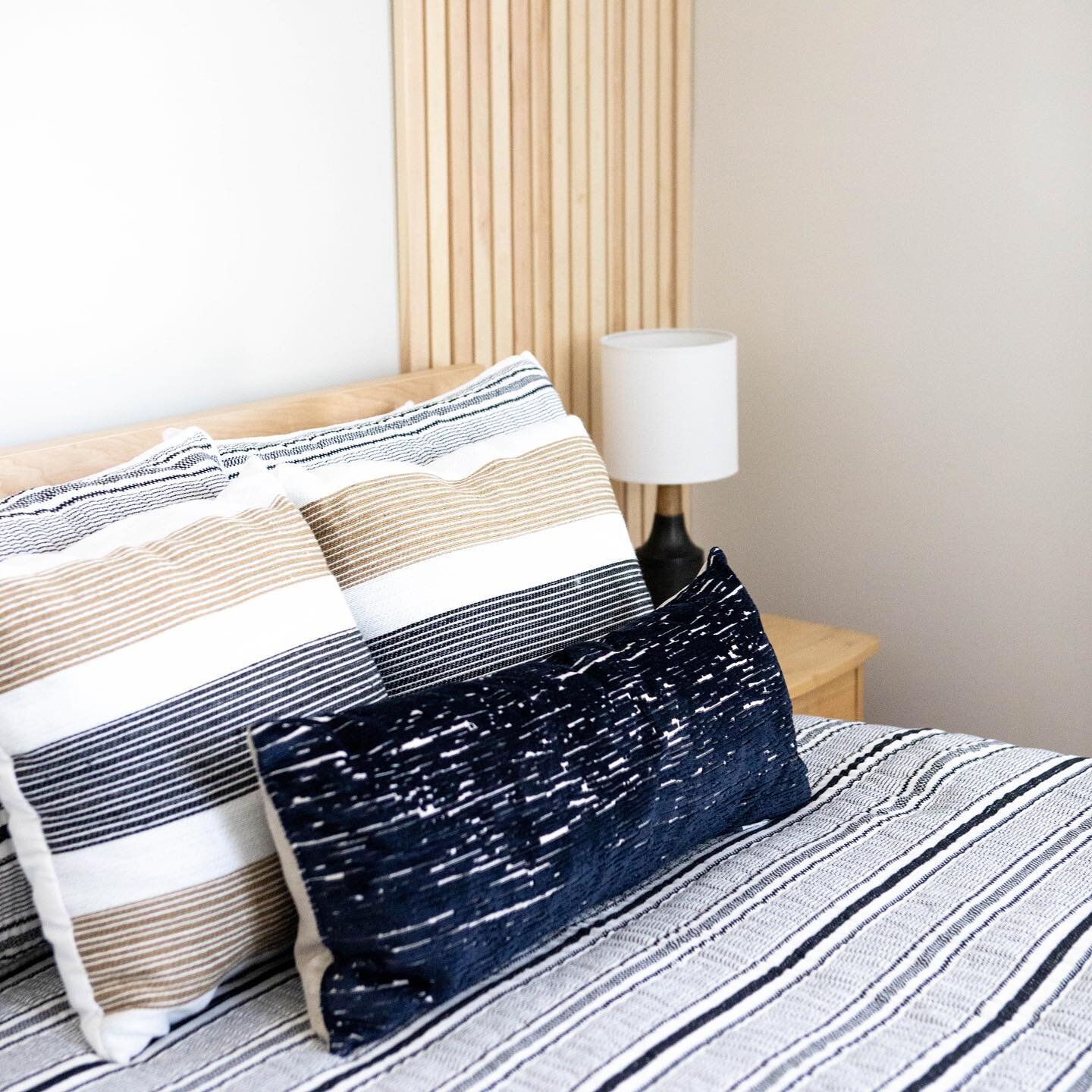 We&rsquo;re filling up for October - only a few spots left! Make the Farmhouse BBH your homebase for Fall activities.

#stayinmaine #staymaine #vacationhome #strsharesunday #str #shorttermrental #summerinmaine #fallinmaine #visitmaine #thisplaceinmai