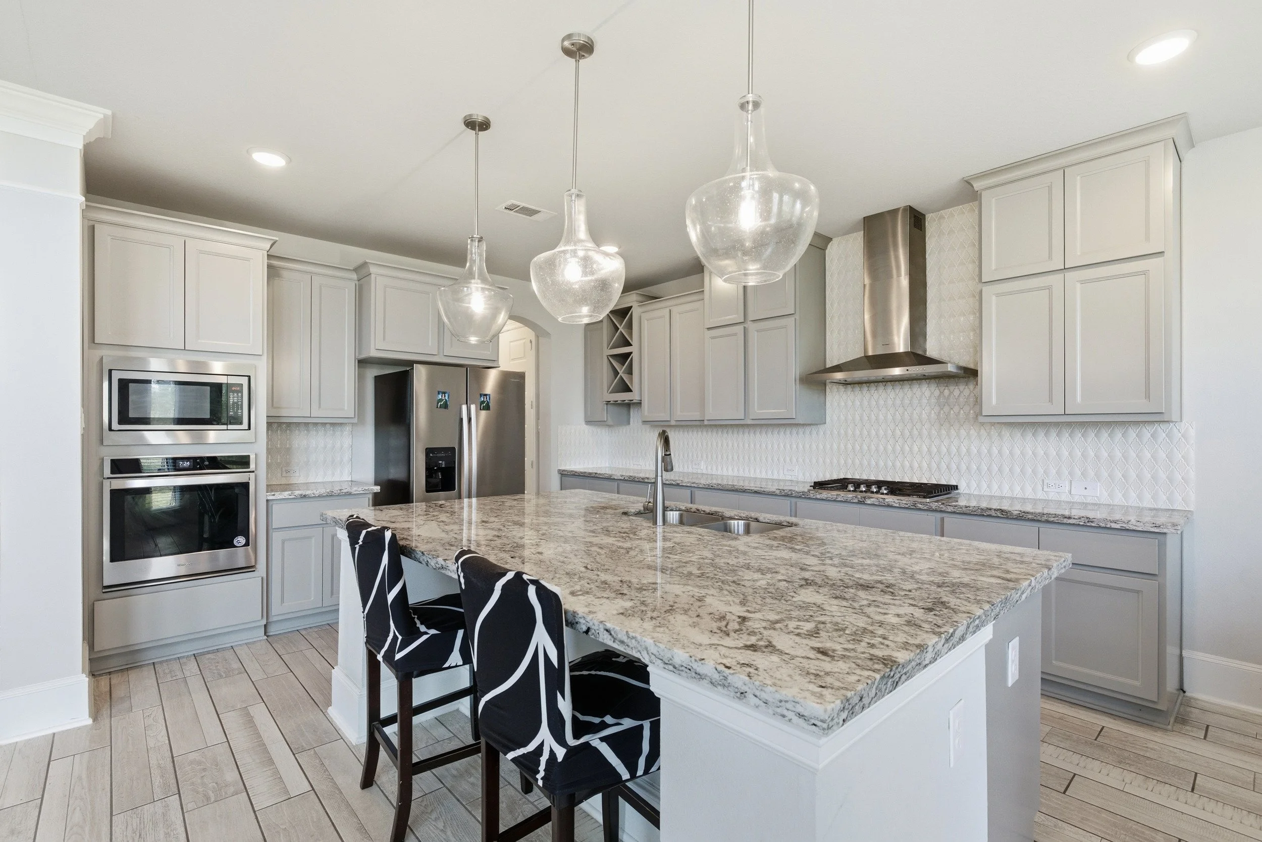 12_8915 forest side dr_  (11).jpg