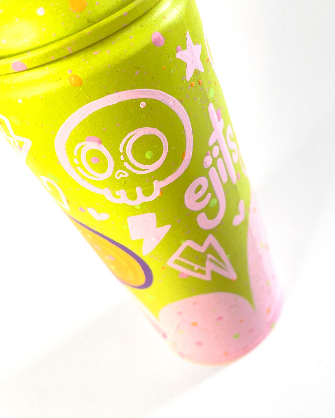 spray_bear_can_8.jpg