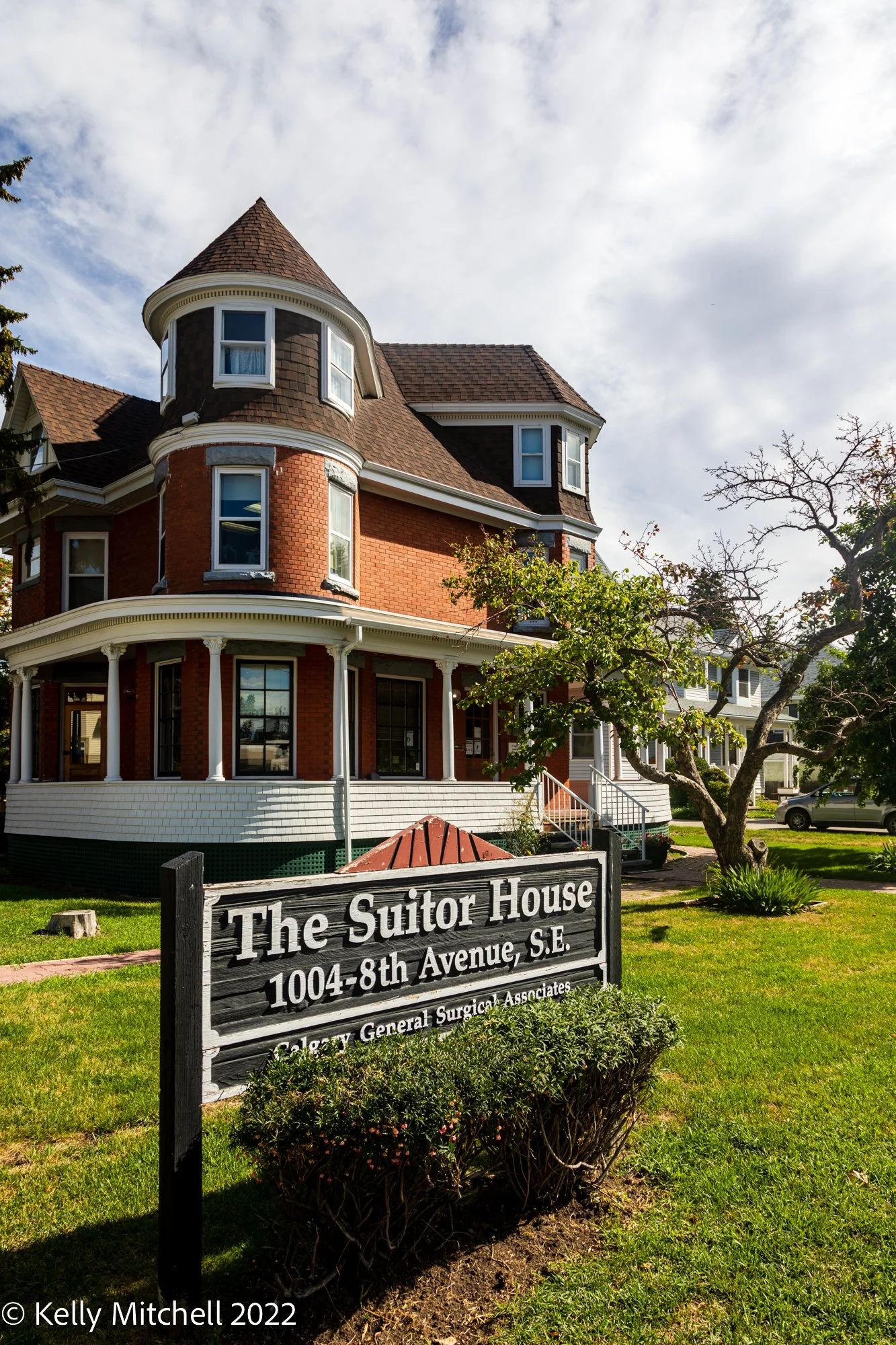 THE SUITOR HOUSE
