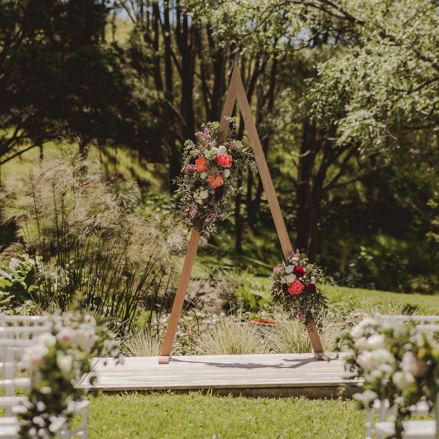 There are moments in life that take your breath away and as such remain with you forever...

When @katelittlephotography took this ceremony photo of the gorgeous wedding arch and stunning florals, overlooking the lily pond and beautiful white wedding