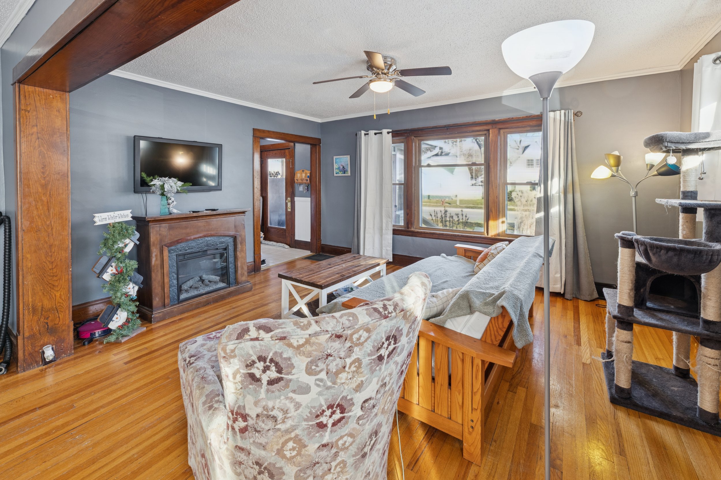 2245 Morton Ave Muskegon-Windowstill-6.jpg