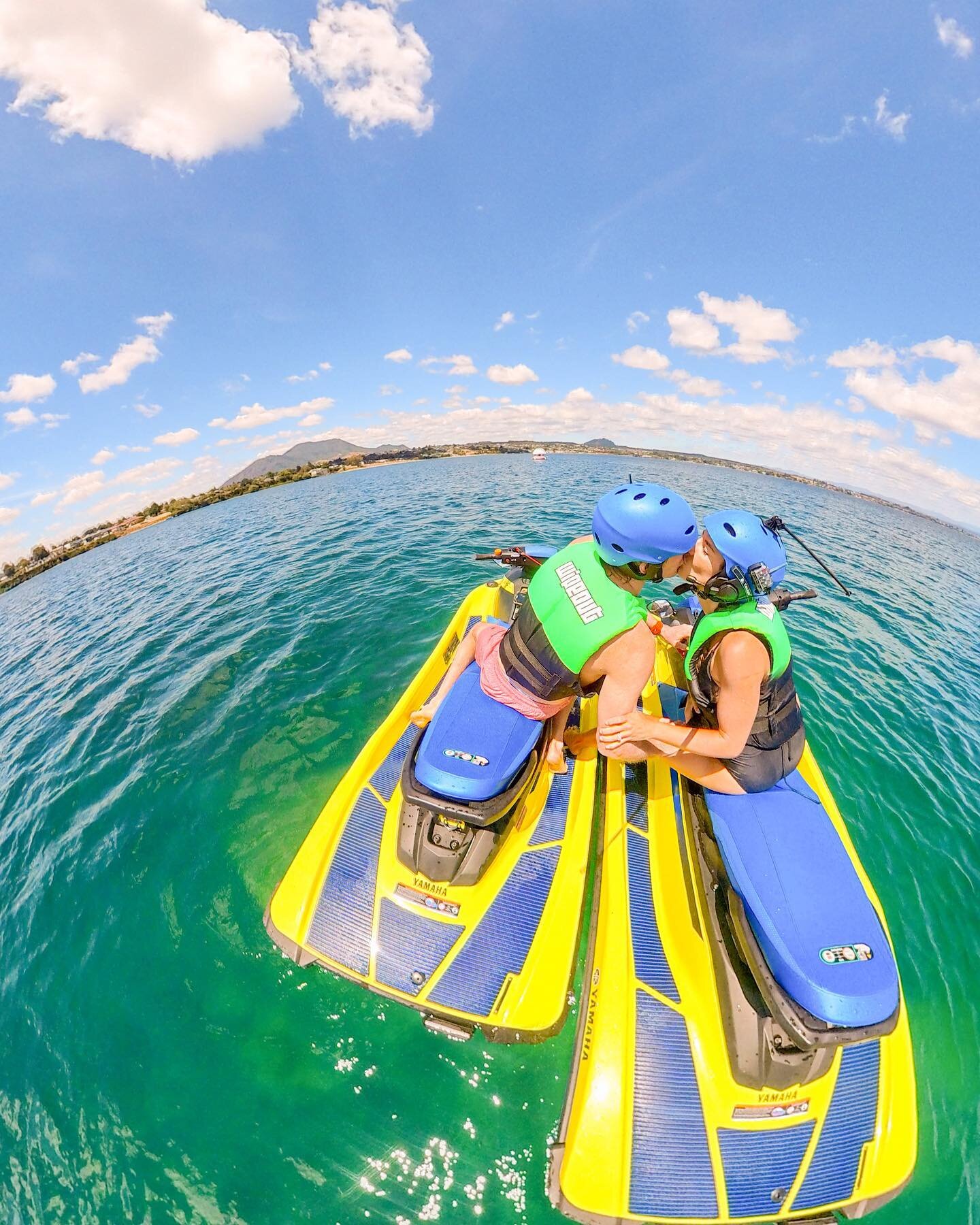 Doughboats Jet Ski Hire Banana Boat Taupo Things To Do In Taupo
