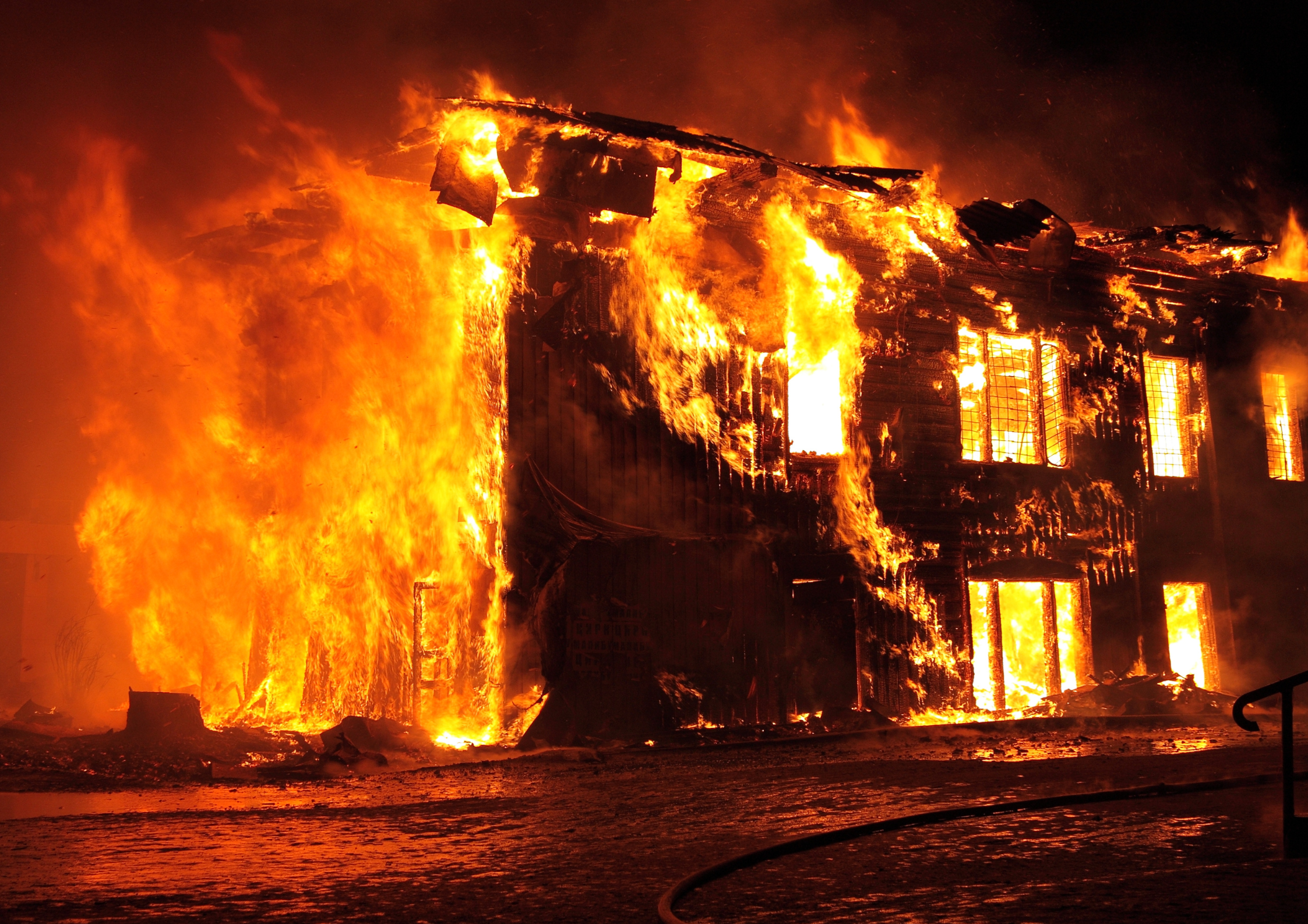Fire Damage Restoration in San Leandro, CA: How to Restore Your Property Safely After a Fire