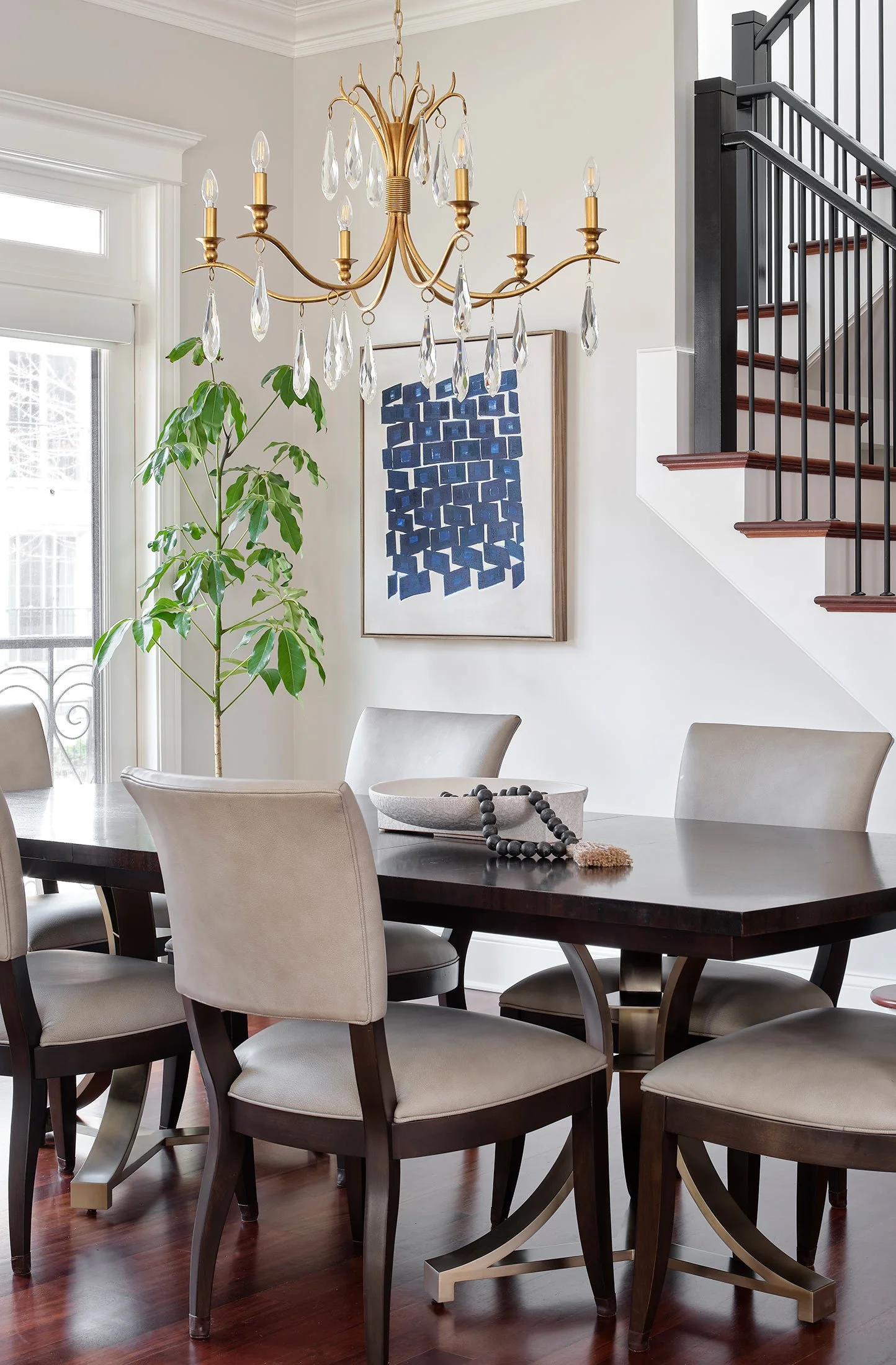 Architecturally inspired contemporary painting