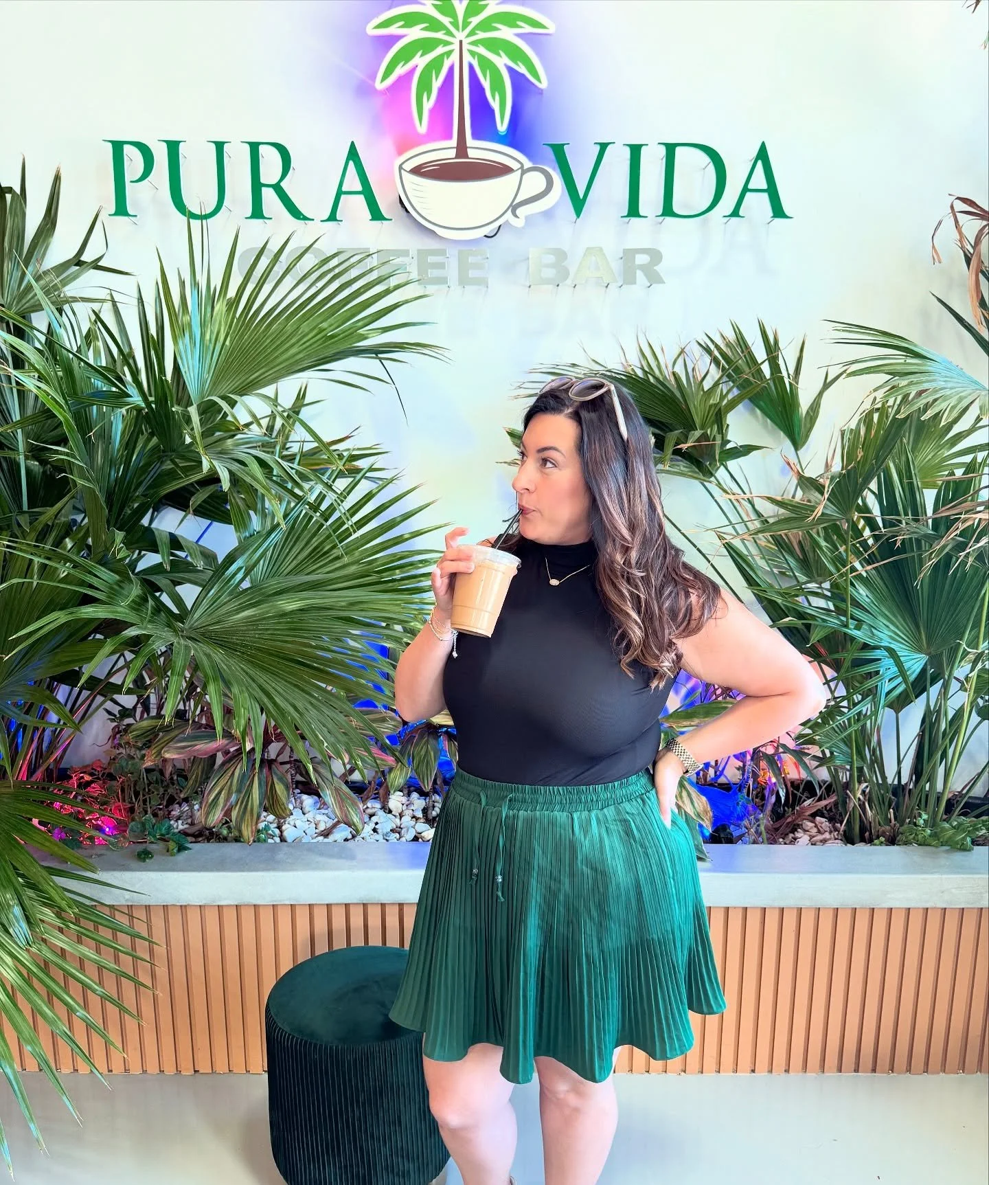 ☕️ Made a little stop at one of Baton Rouge&rsquo;s newest coffee spots, Pura Vida Coffee Bar on Nicholson!

The vibe here is pure life (literally 😄). Two stories of cozy corners, natural light, and the kind of energy that makes you want to stay awh