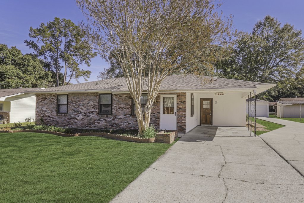 11444 St Lawrence Dr   Baton Rouge, LA