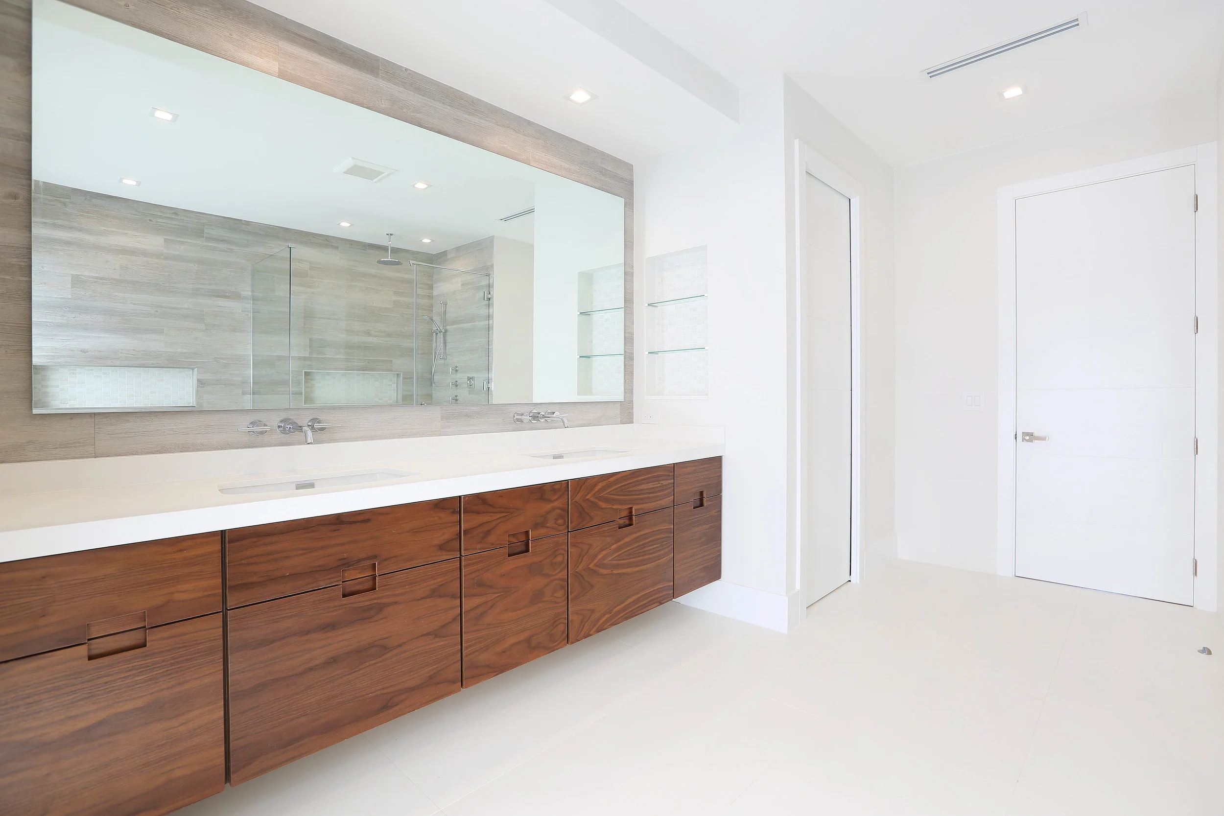 master bath-2.jpg