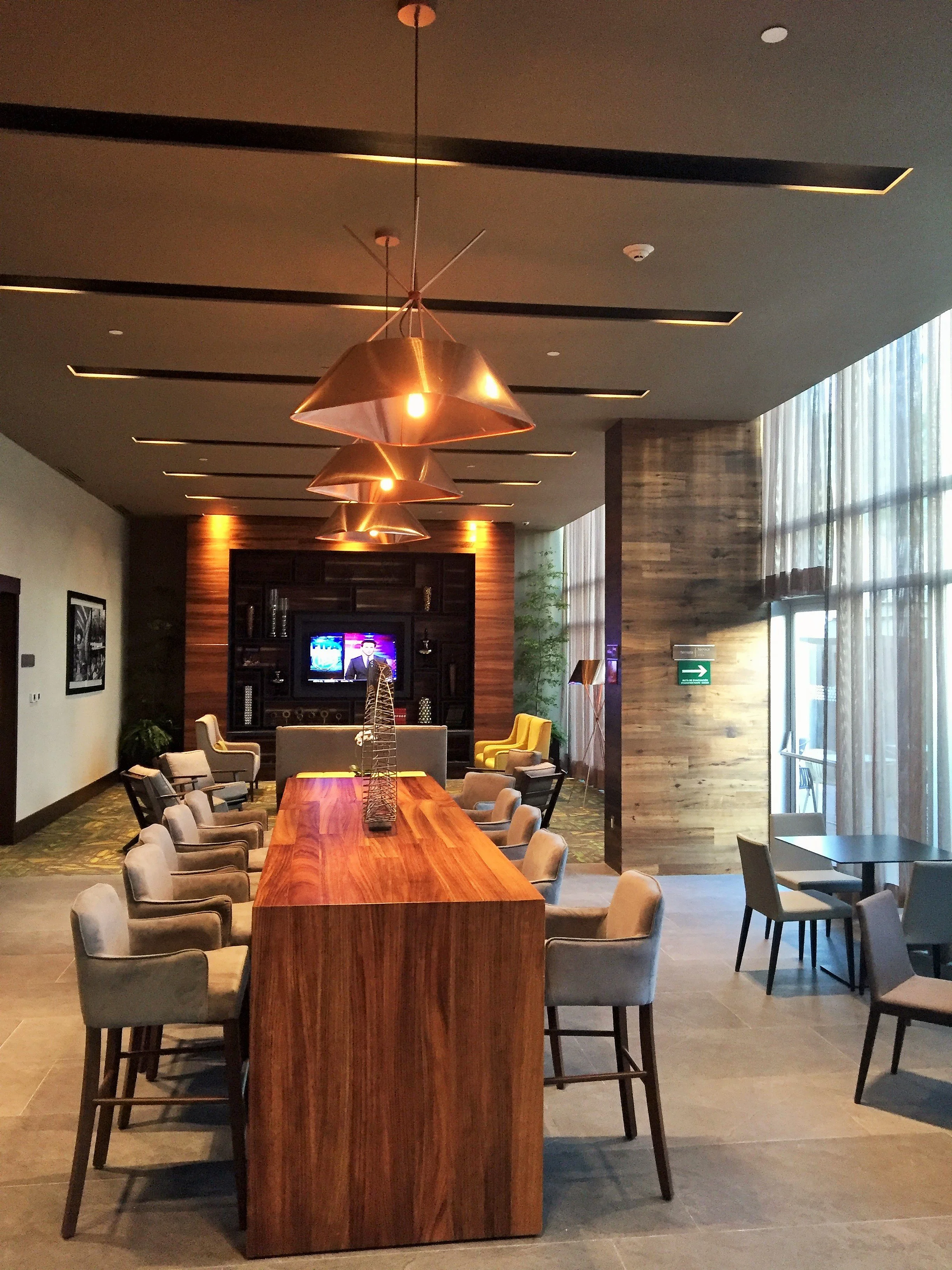 Hampton Inn Leon — SOW Design Studio