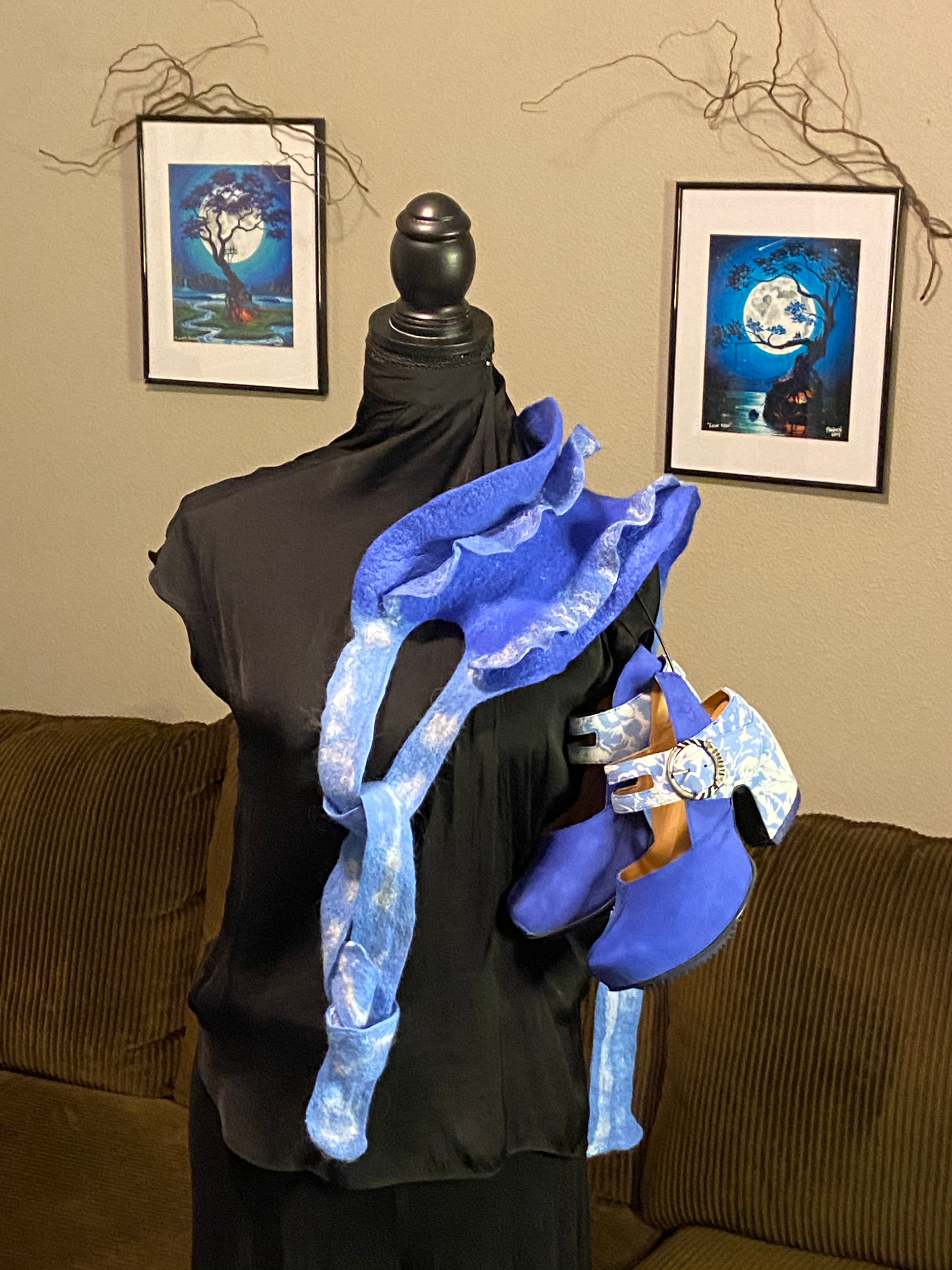 A scarf to go with my Fluevogs