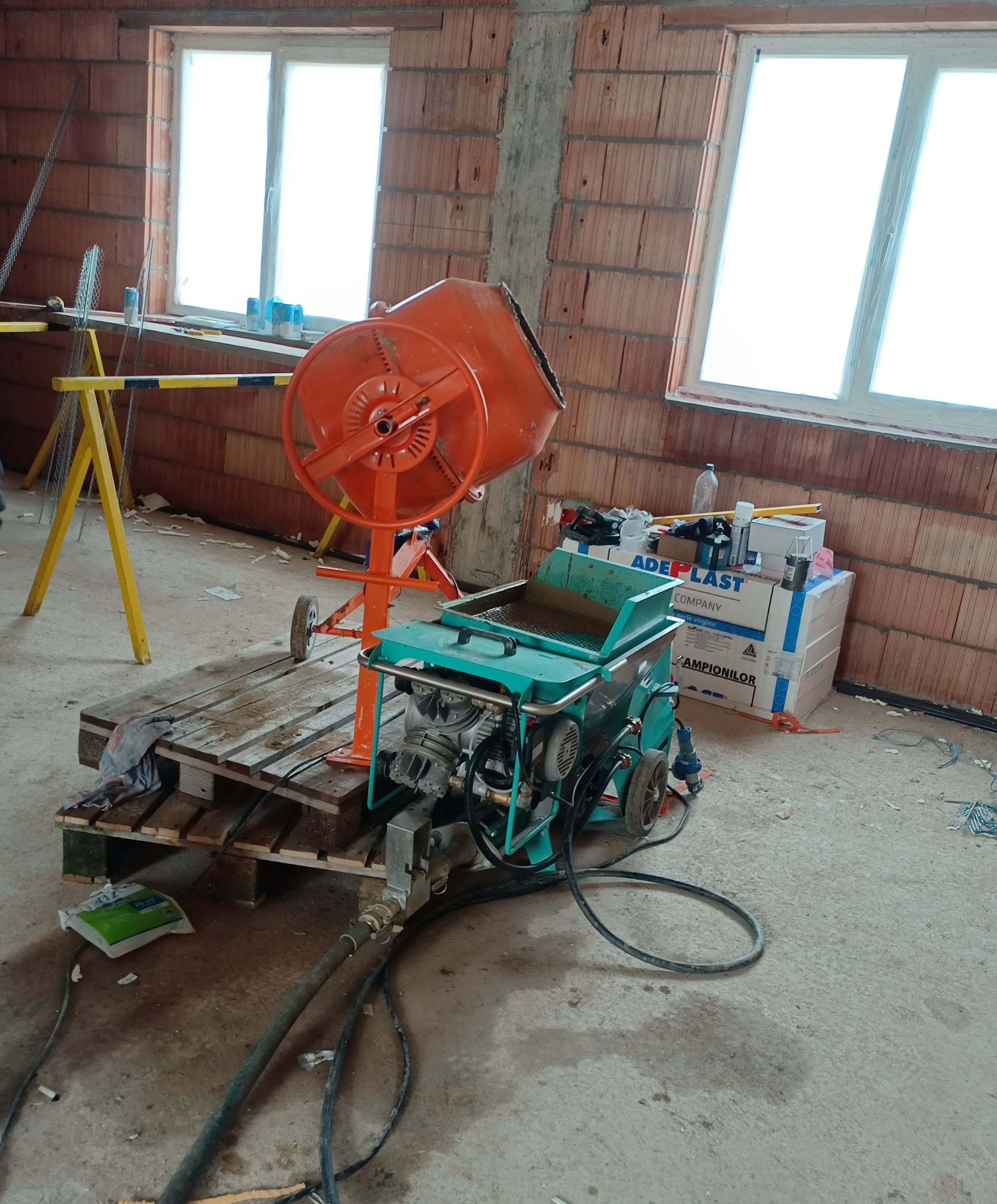 POMPA BETONIERA ANSAMBLU copy.jpg