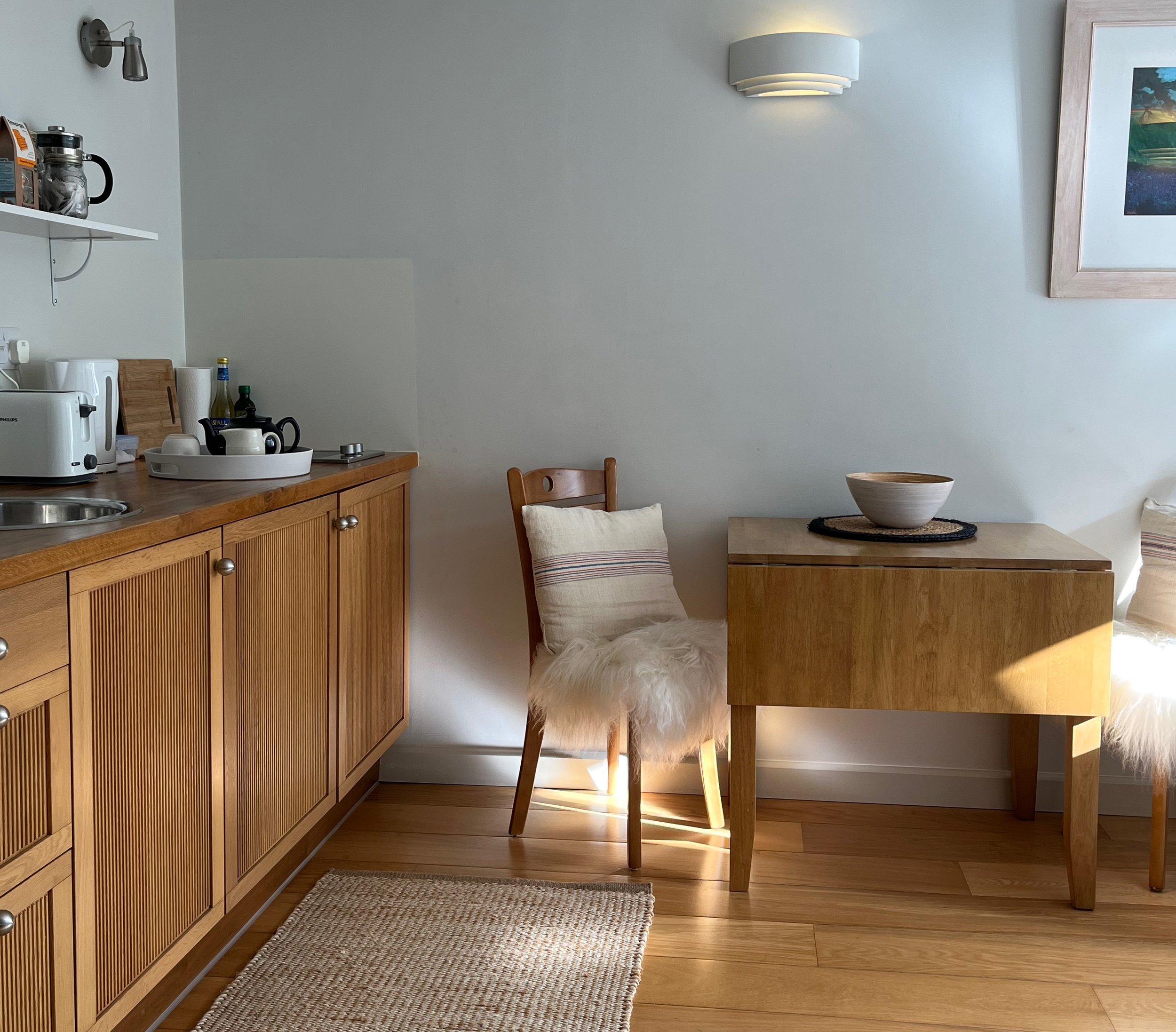 Ennys Cornwall_Trencrom Studio Suite kitchen and dining (Copy)