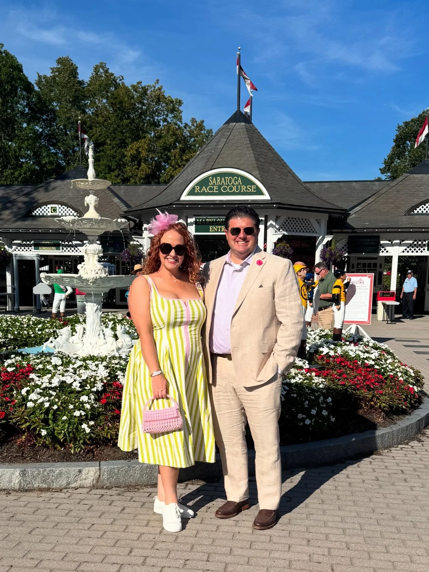 An annual tradition that fills my heart with happiness 💕☀️ Nothing says summer like Saratoga, sunshine, and fun times with my favorites. 🐎