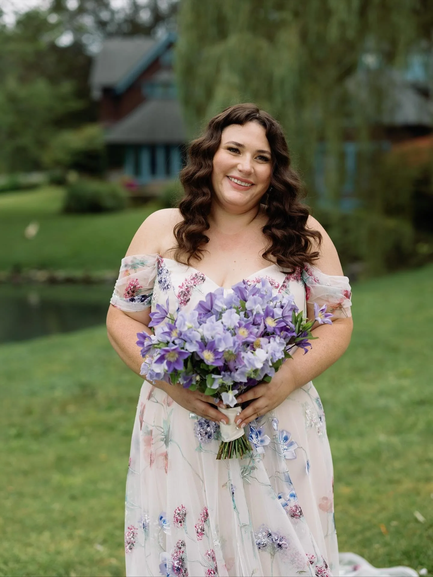 Our bride Molly had one clear vision &mdash; florals, florals, and more florals! From lush garden blooms to overflowing arrangements that filled every corner, her day was a celebration of color, texture, and romance.
Stonover Farm offered the perfect
