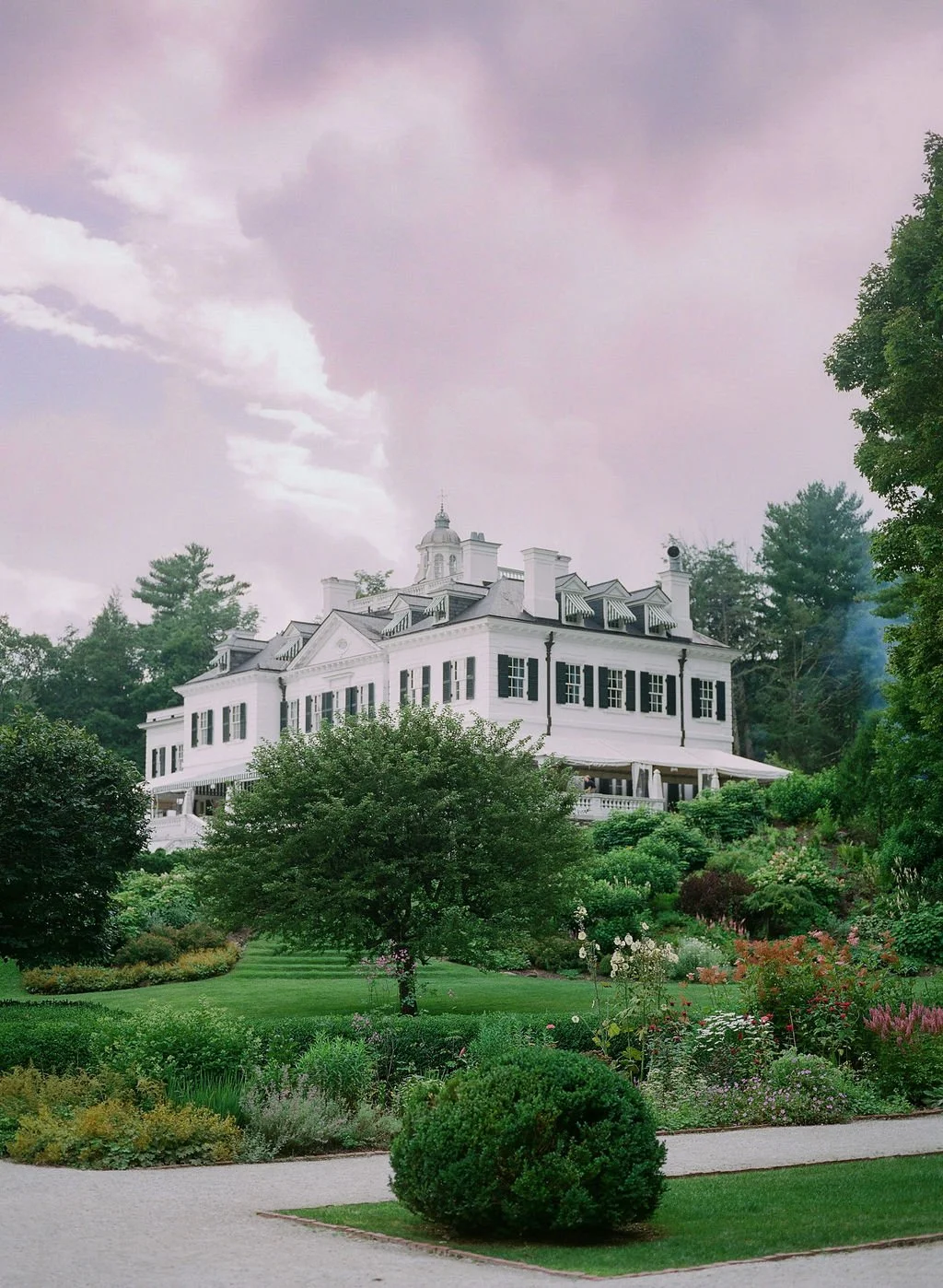 Your Guide to Wedding Venues in the Berkshires, Massachusetts 