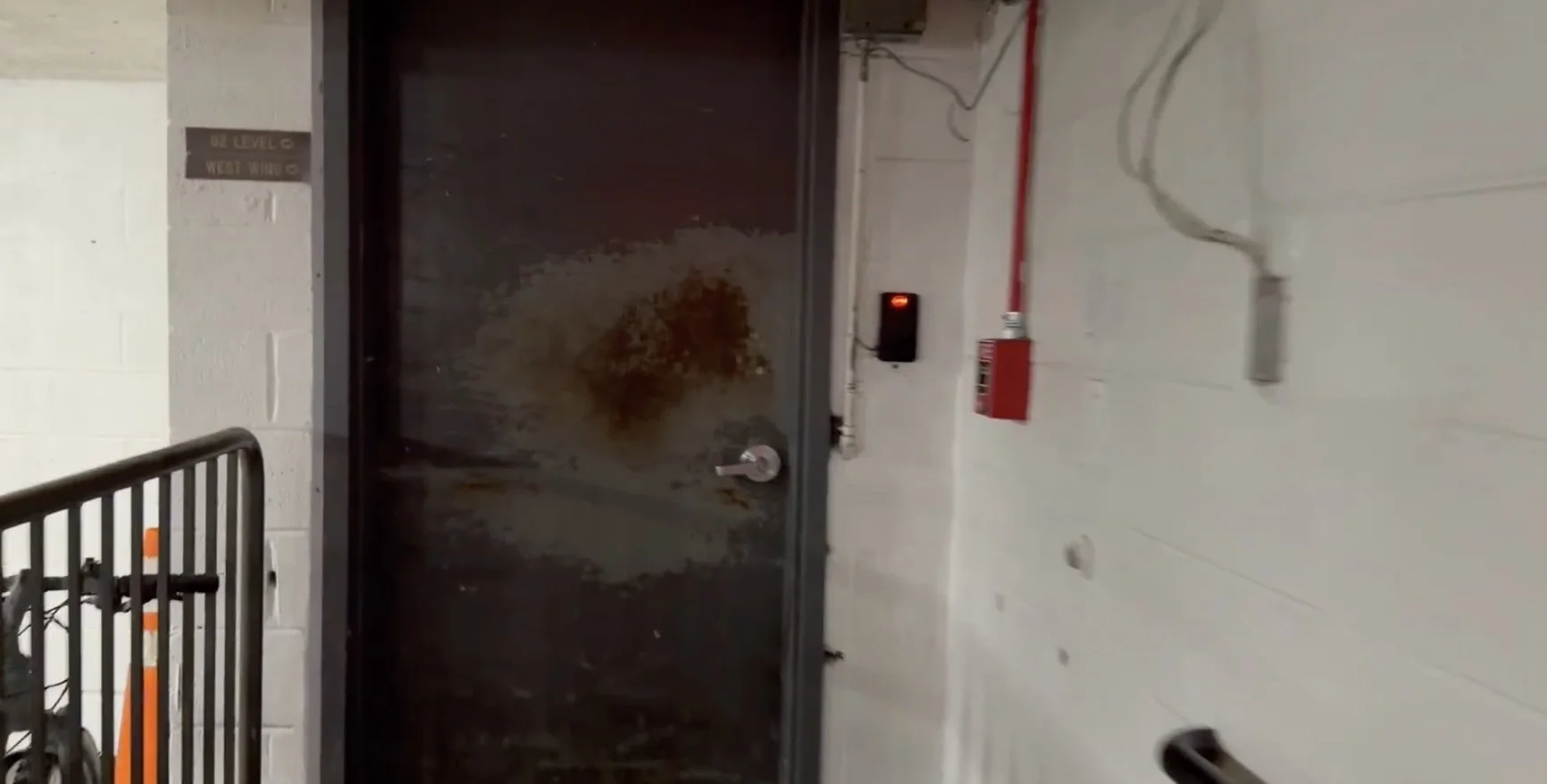VNSTA asks Vivmark Residential to fix longstanding security door problems
