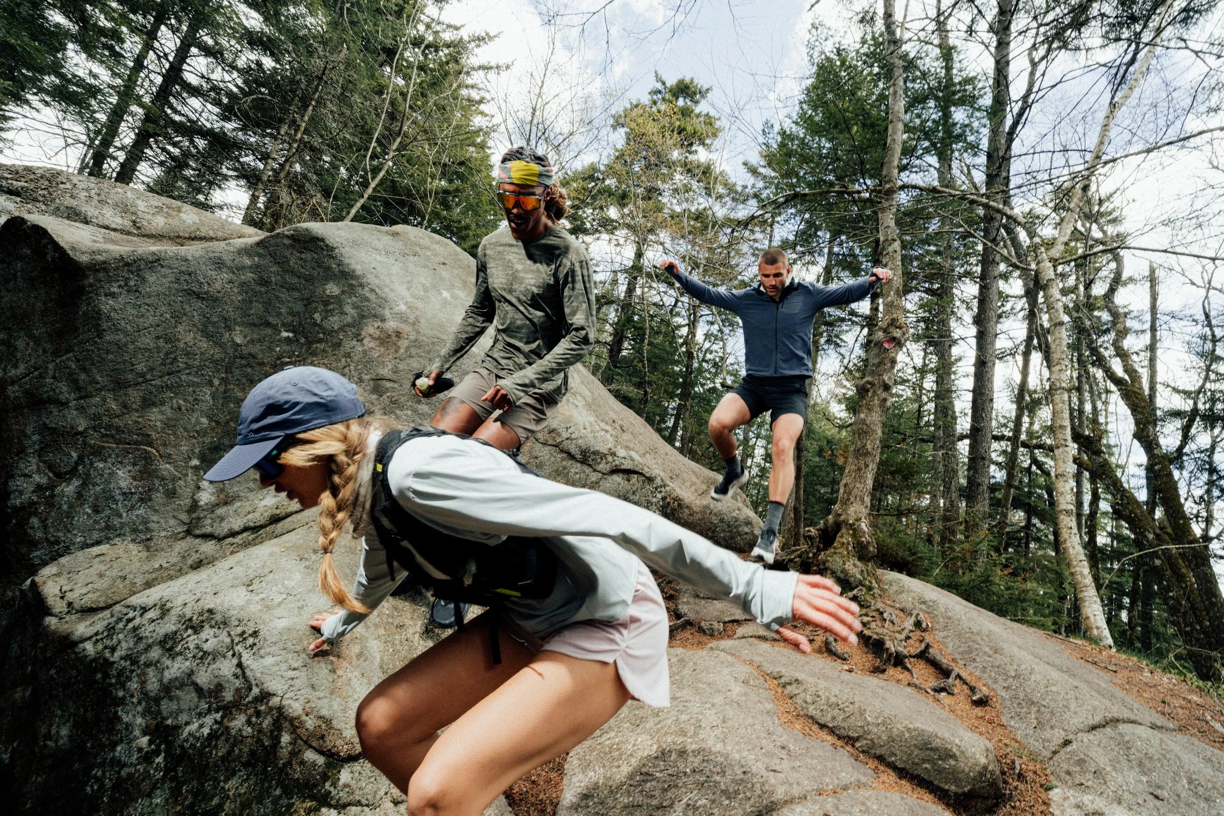 F26_SHOT 3_TrailRun_AerothemalAirFleece_VAR_Lifestyle_02156-ROUGH.jpg