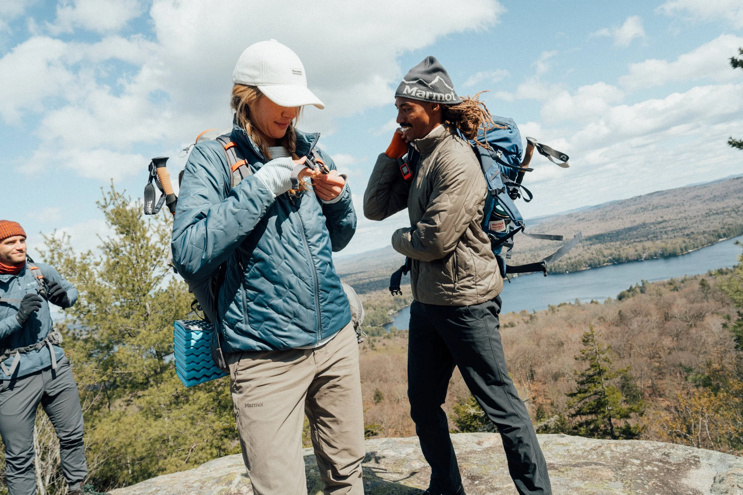 F26_SHOT 5_TechnicalHike_RevloMonoquilt_VAR_Lifestyle_03387-ROUGH.jpg